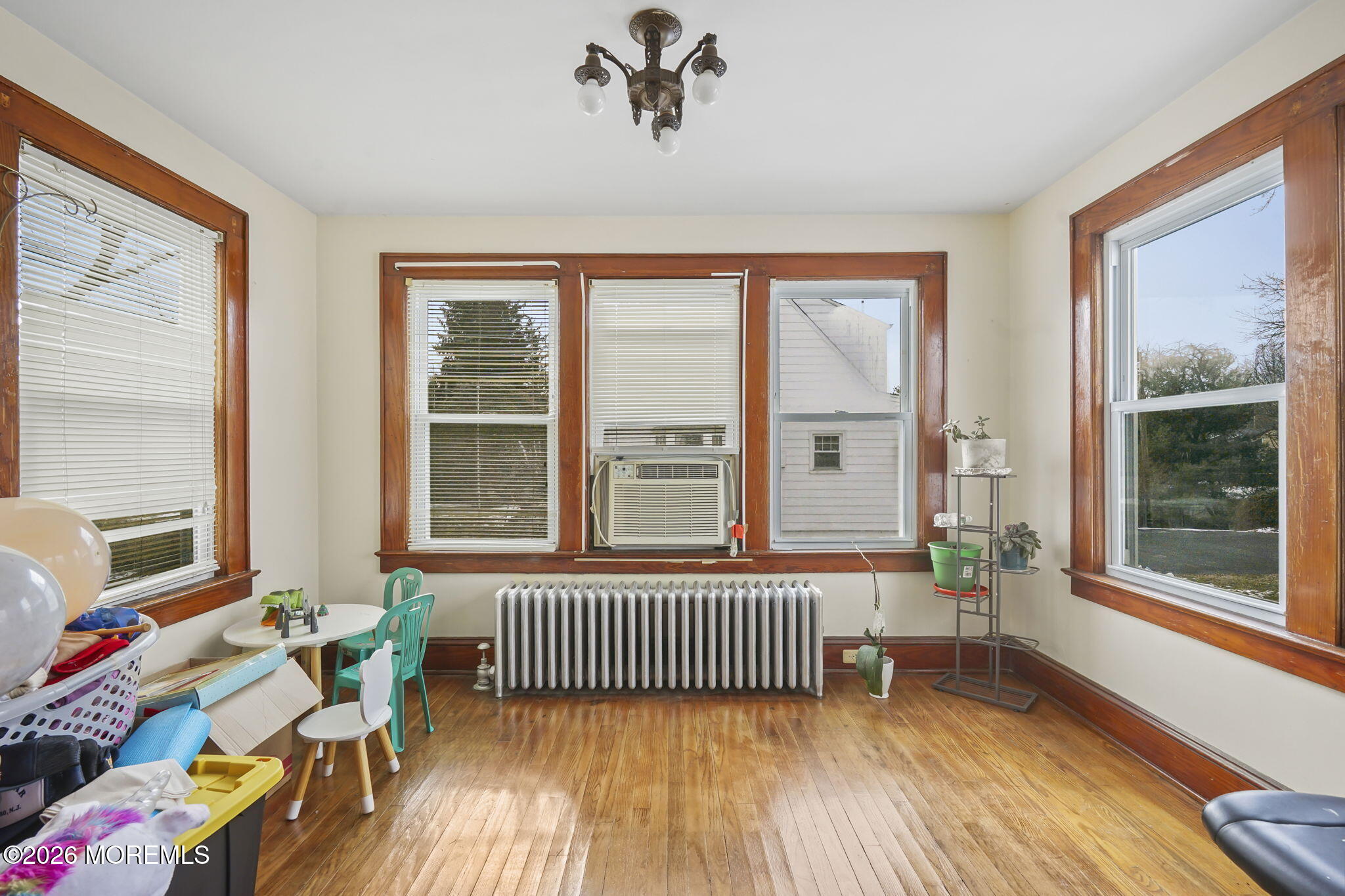 Freehold, New Jersey, 07728, United States, 3 Bedrooms Bedrooms, ,1 BathroomBathrooms,Residential,For Sale,2014219