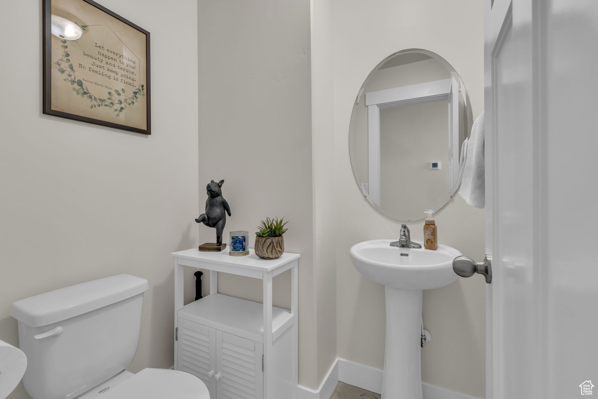 West Jordan, Utah, 84084, United States, 4 Bedrooms Bedrooms, ,4 BathroomsBathrooms,Residential,For Sale,1906081
