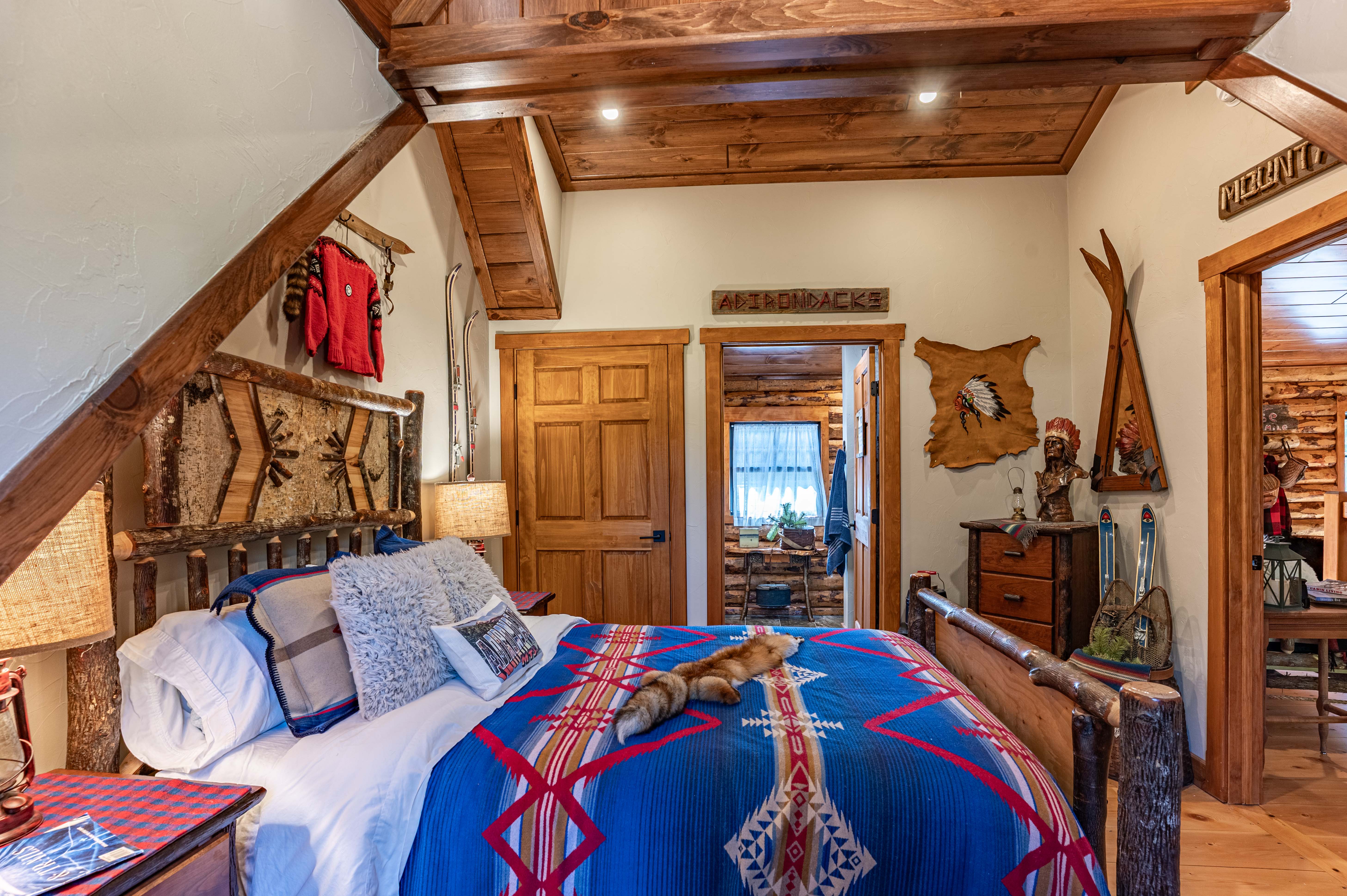  Log Cabin with Flair - 物件實景