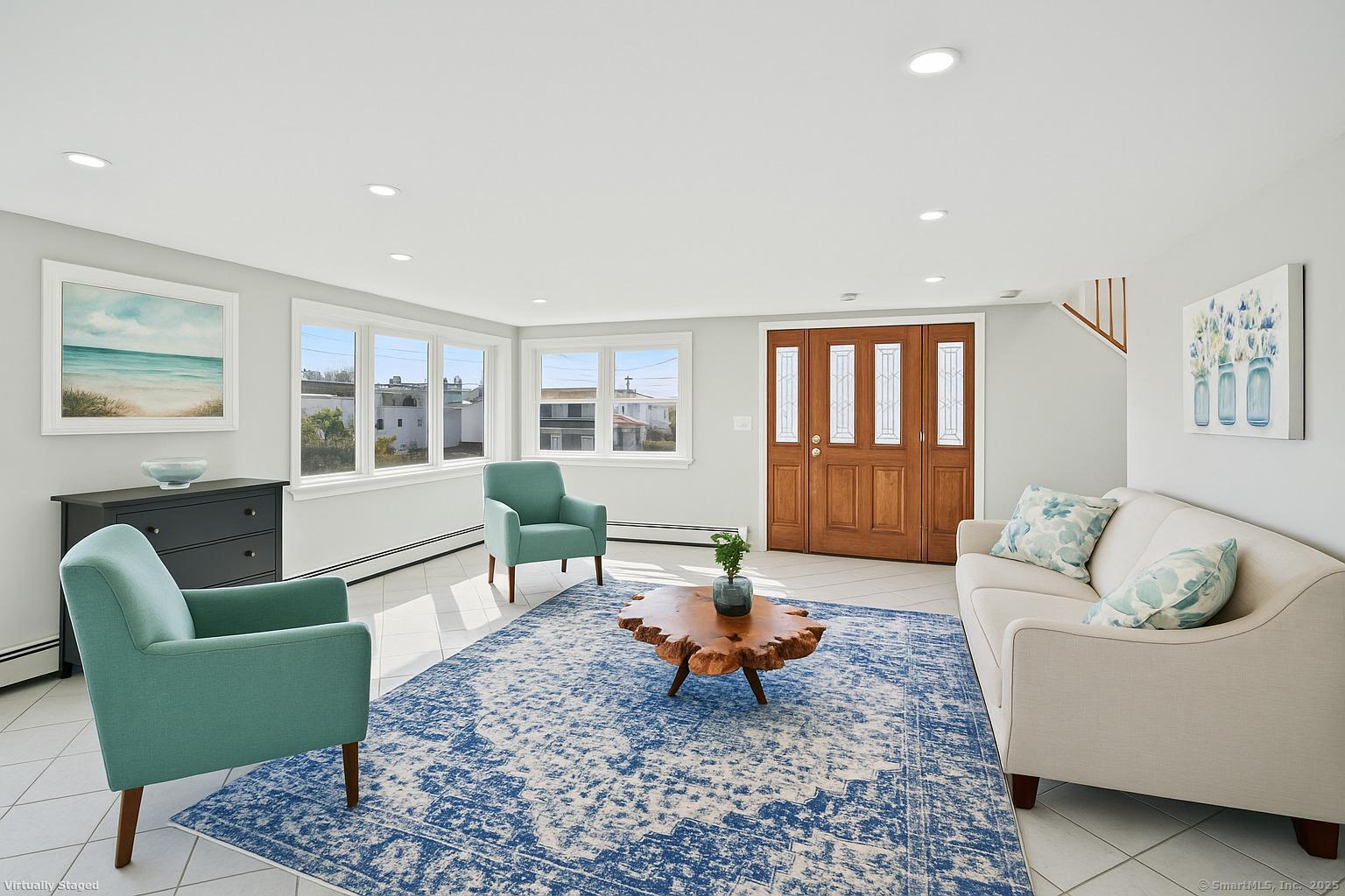 Stratford, Connecticut, 06615, United States, 3 Bedrooms Bedrooms, ,2 BathroomsBathrooms,Residential,For Sale,1940586