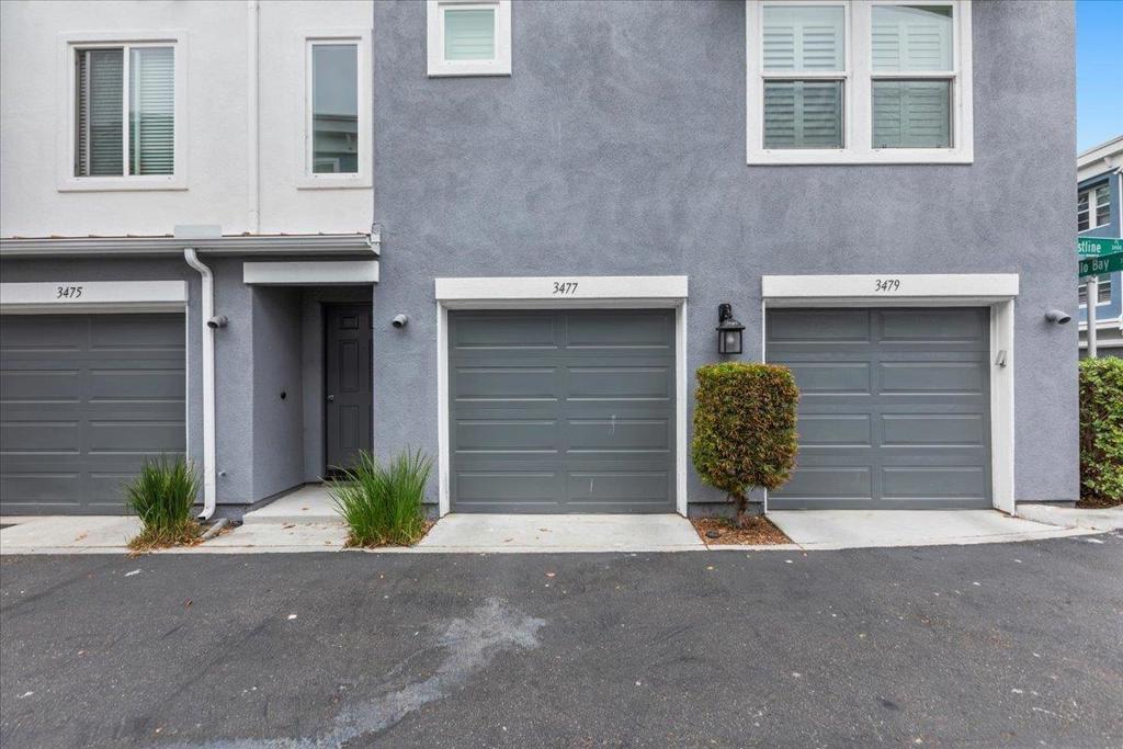 San Diego, California, 92110, United States, 3 Bedrooms Bedrooms, ,2 BathroomsBathrooms,Residential,For Sale,1914141