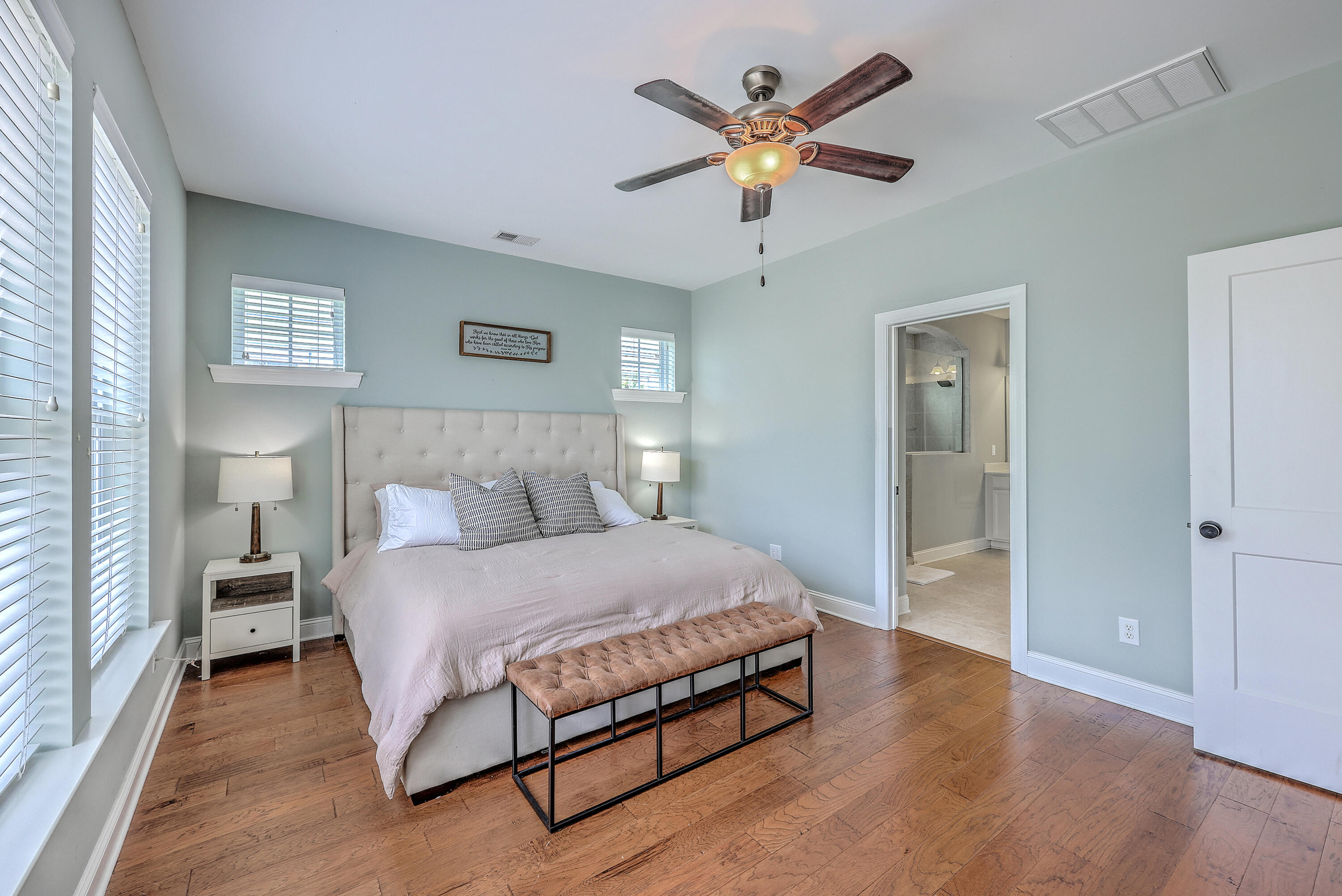 Summerville, South Carolina, 29486, United States, 3 Bedrooms Bedrooms, ,3 BathroomsBathrooms,Residential,For Sale,1889517