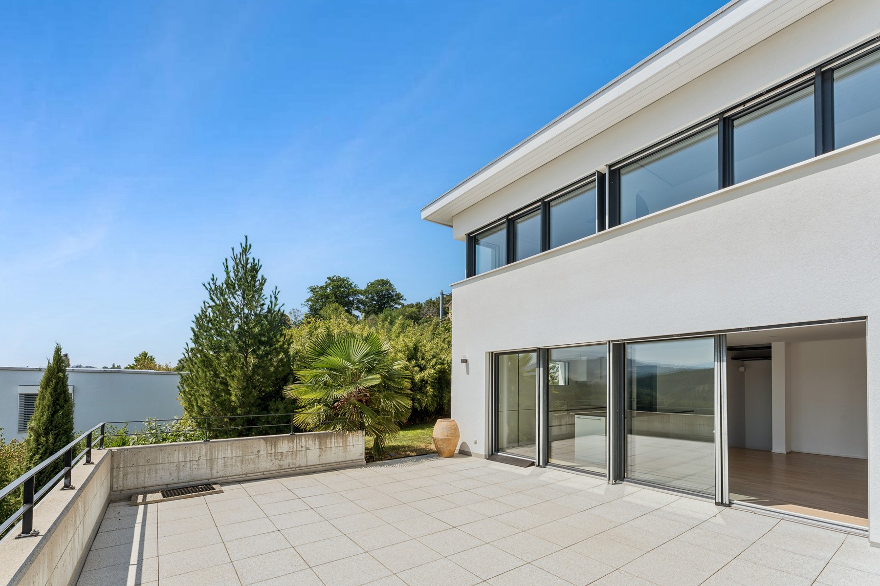  Contemporary family villa with exceptional panoramic views - 物件實景