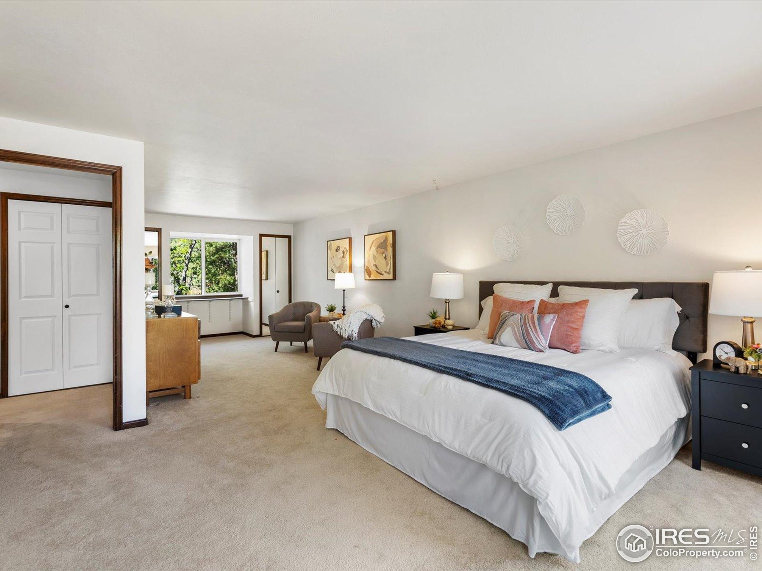 Boulder, Colorado, 80301, United States, 4 Bedrooms Bedrooms, ,3 BathroomsBathrooms,Residential,For Sale,1903516