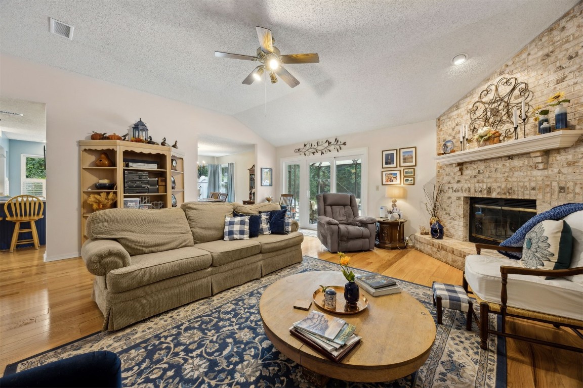 Fernandina Beach, Florida, 32034, United States, 3 Bedrooms Bedrooms, ,2 BathroomsBathrooms,Residential,For Sale,1985756