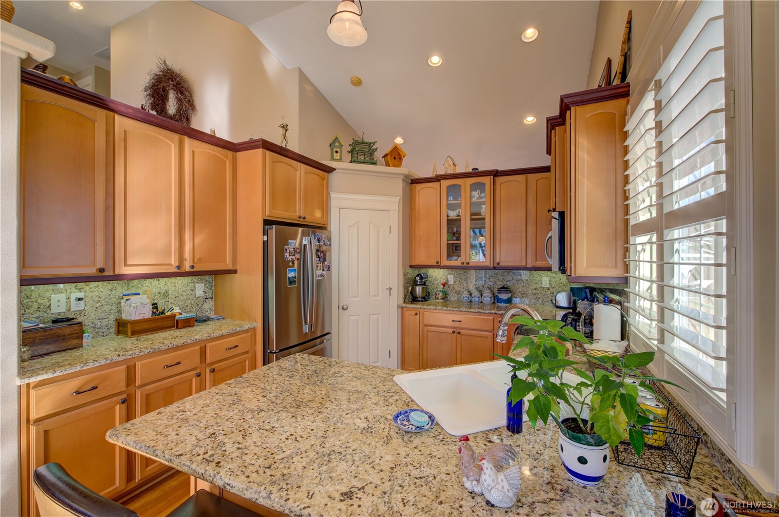 Long Beach, Washington, 98631, United States, 3 Bedrooms Bedrooms, ,4 BathroomsBathrooms,Residential,For Sale,1937572