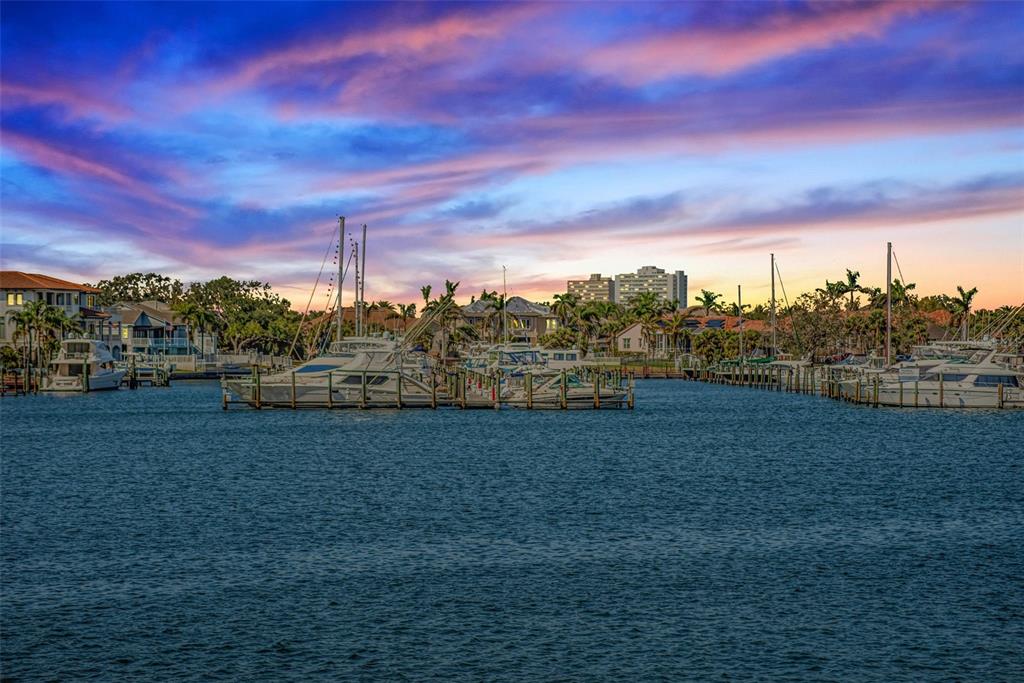 Gulfport, Florida, 33707, United States, 2 Bedrooms Bedrooms, ,2 BathroomsBathrooms,Residential,For Sale,1721966