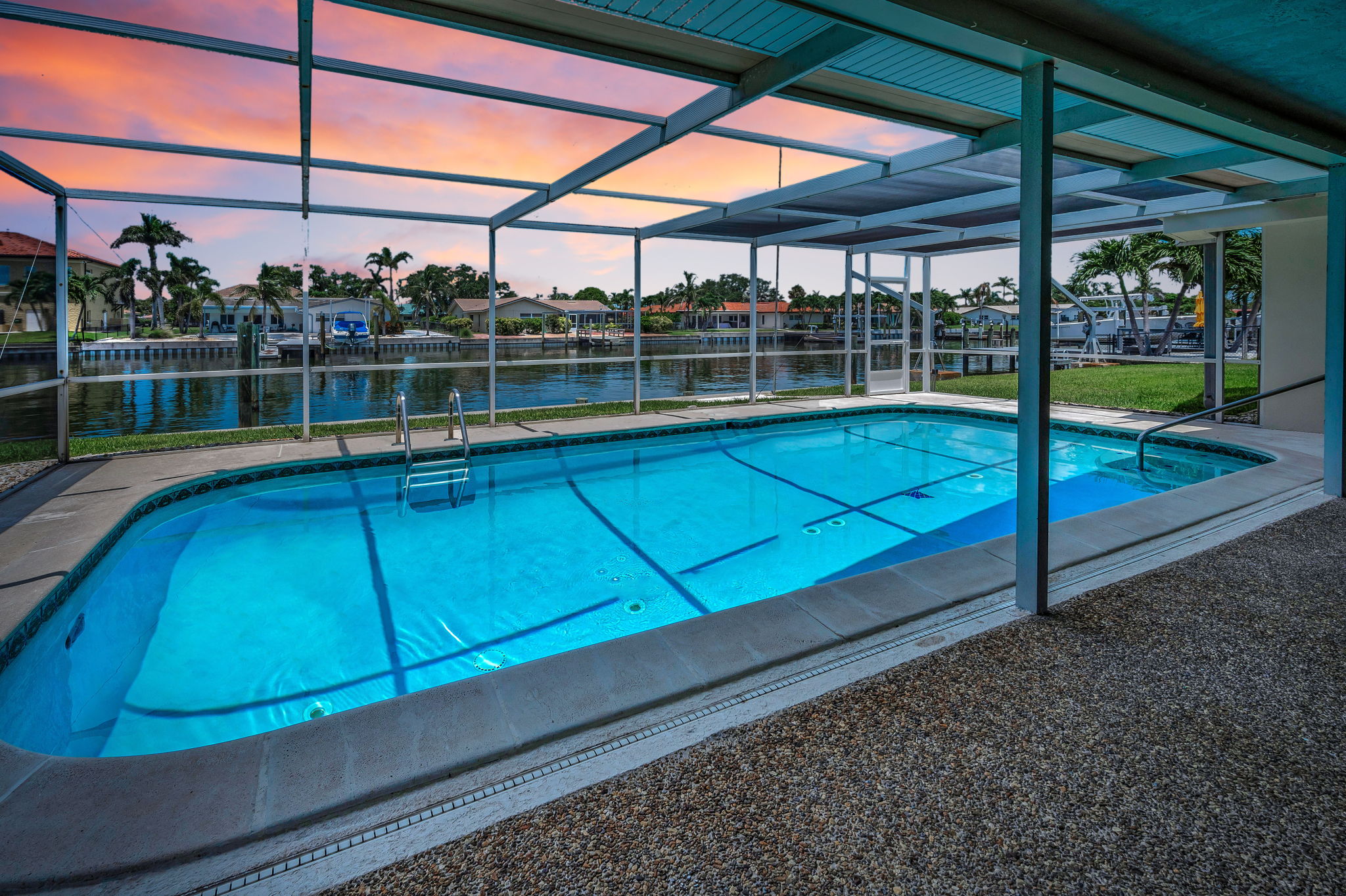 St Petersburg Beach, Florida, 33703, United States, 3 Bedrooms Bedrooms, ,2 BathroomsBathrooms,Residential,For Sale,1979522