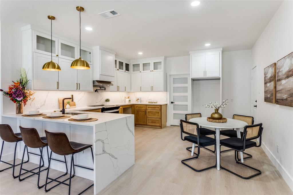 Fort Worth, Texas, 76109, United States, 4 Bedrooms Bedrooms, ,3 BathroomsBathrooms,Residential,For Sale,1974156