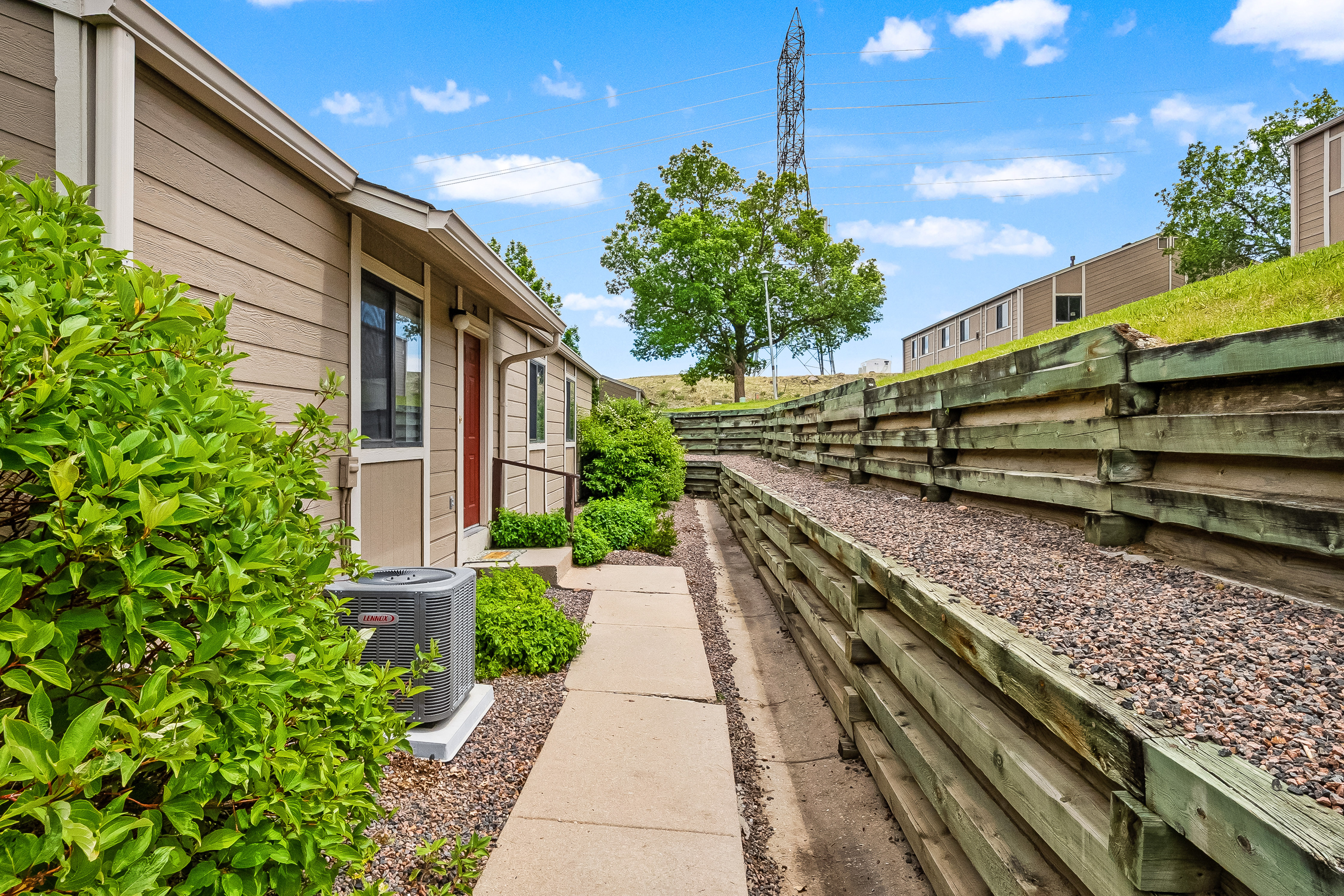  Affordable Townhome in the Highly Desired Table Mountain Heights Community - 物件實景