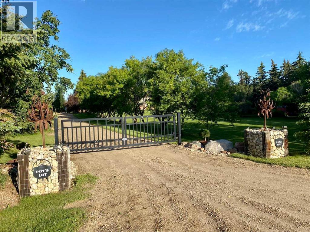 RURAL BEAVER COUNTY, Alberta, T0B 4N0, CA, 5 Bedrooms Bedrooms, ,3 BathroomsBathrooms,Residential,For Sale,1856666
