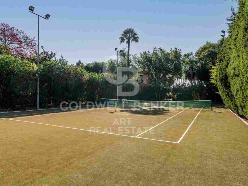 Estepona, Andalusia, ES, 8 Bedrooms Bedrooms, ,8 BathroomsBathrooms,Residential,For Sale,1806113
