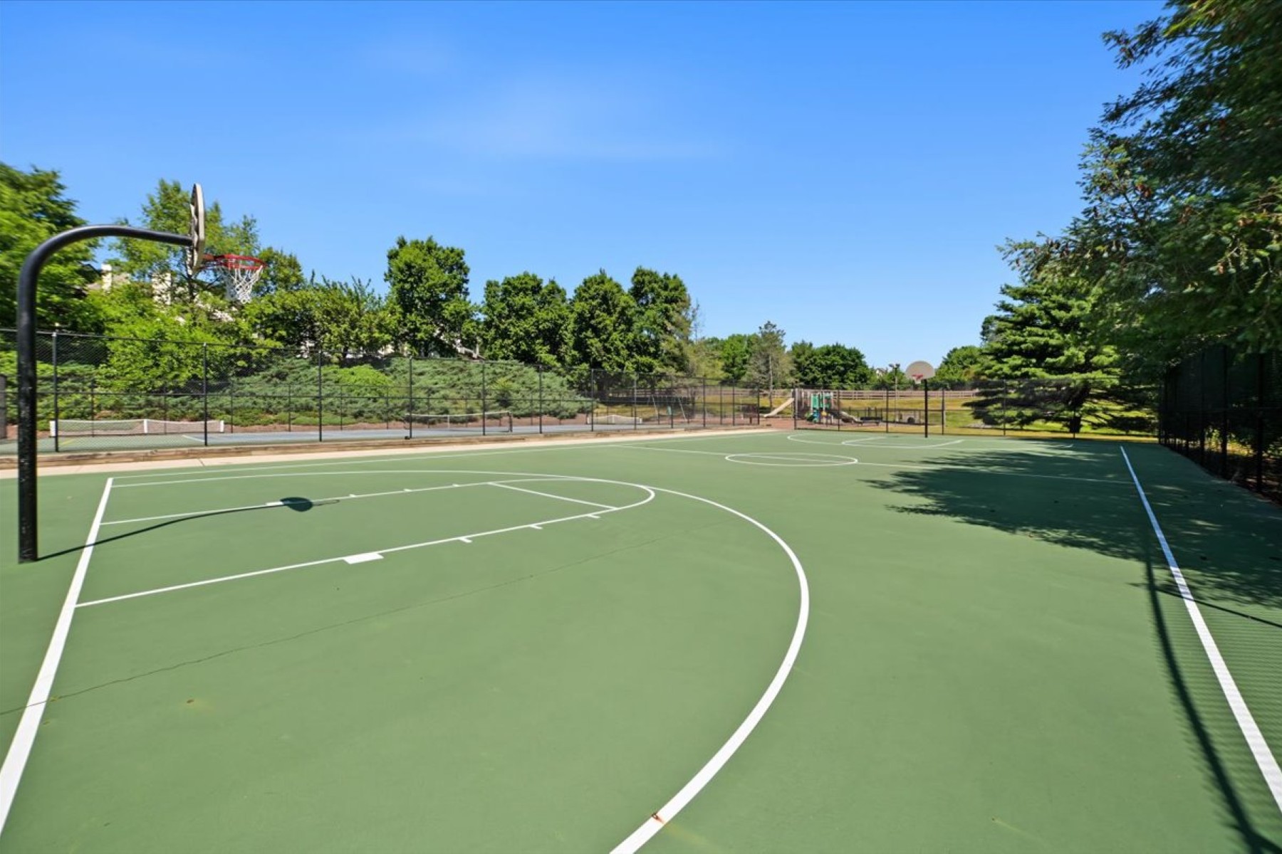  ?The Cedars? Bright and Spacious Townhome - 物件實景