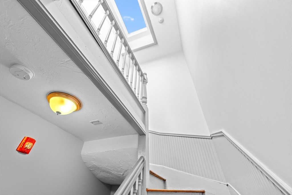 Boston, Massachusetts, 02121, United States, 11 Bedrooms Bedrooms, ,3 BathroomsBathrooms,Residential,For Sale,1998494