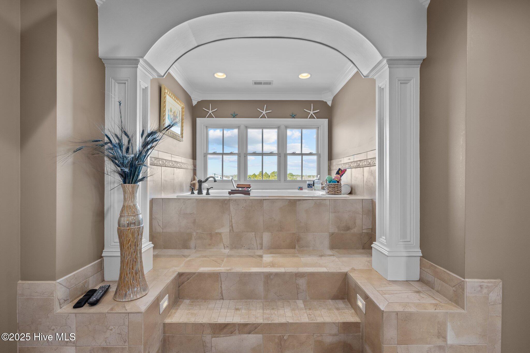 Newport, North Carolina, 28570, United States, 5 Bedrooms Bedrooms, ,7 BathroomsBathrooms,Residential,For Sale,1856837