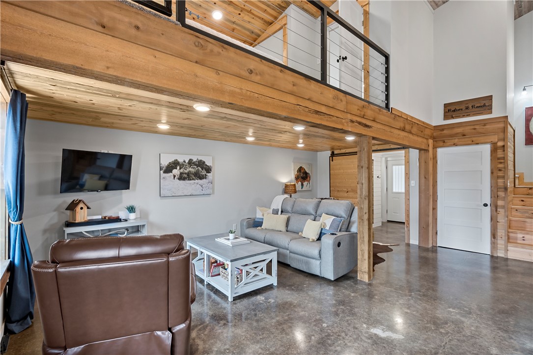 Franklin, Texas, 77856, United States, 2 Bedrooms Bedrooms, ,2 BathroomsBathrooms,Residential,For Sale,1926528