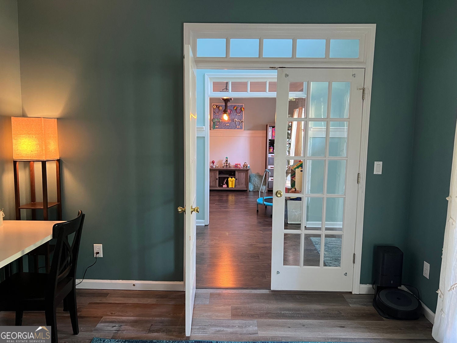 Woodstock, Georgia, 30188, United States, 4 Bedrooms Bedrooms, ,3 BathroomsBathrooms,Residential,For Sale,1914941