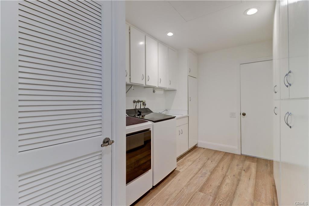 Laguna Woods, California, 92637, United States, 3 Bedrooms Bedrooms, ,1 BathroomBathrooms,Residential,For Sale,2000359