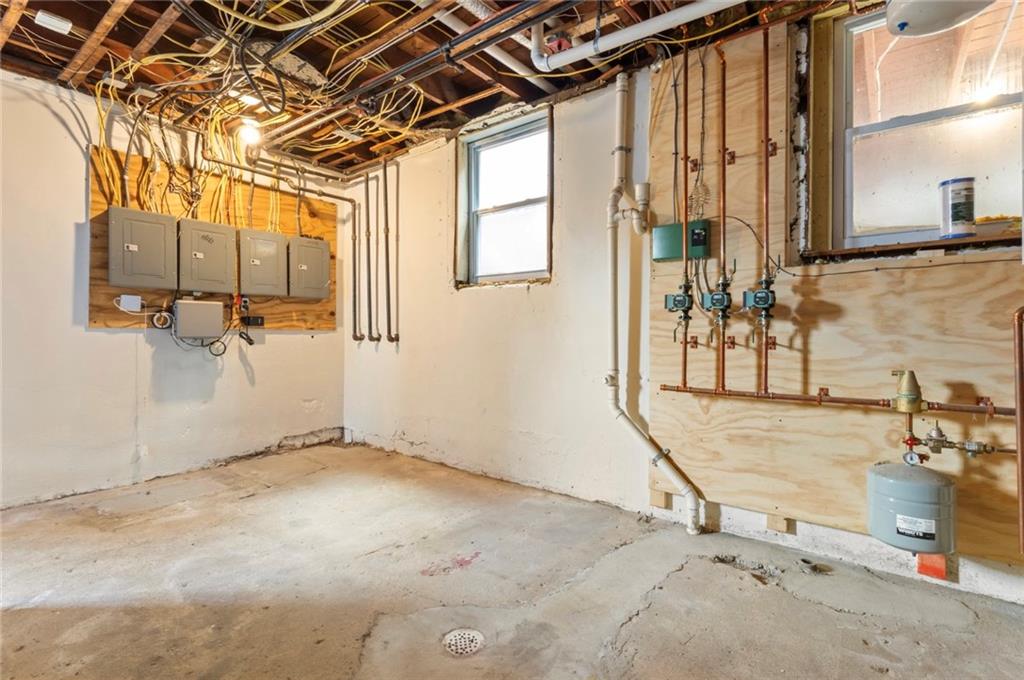 Cumberland, Rhode Island, 02864, United States, 4 Bedrooms Bedrooms, ,3 BathroomsBathrooms,Residential,For Sale,2005706