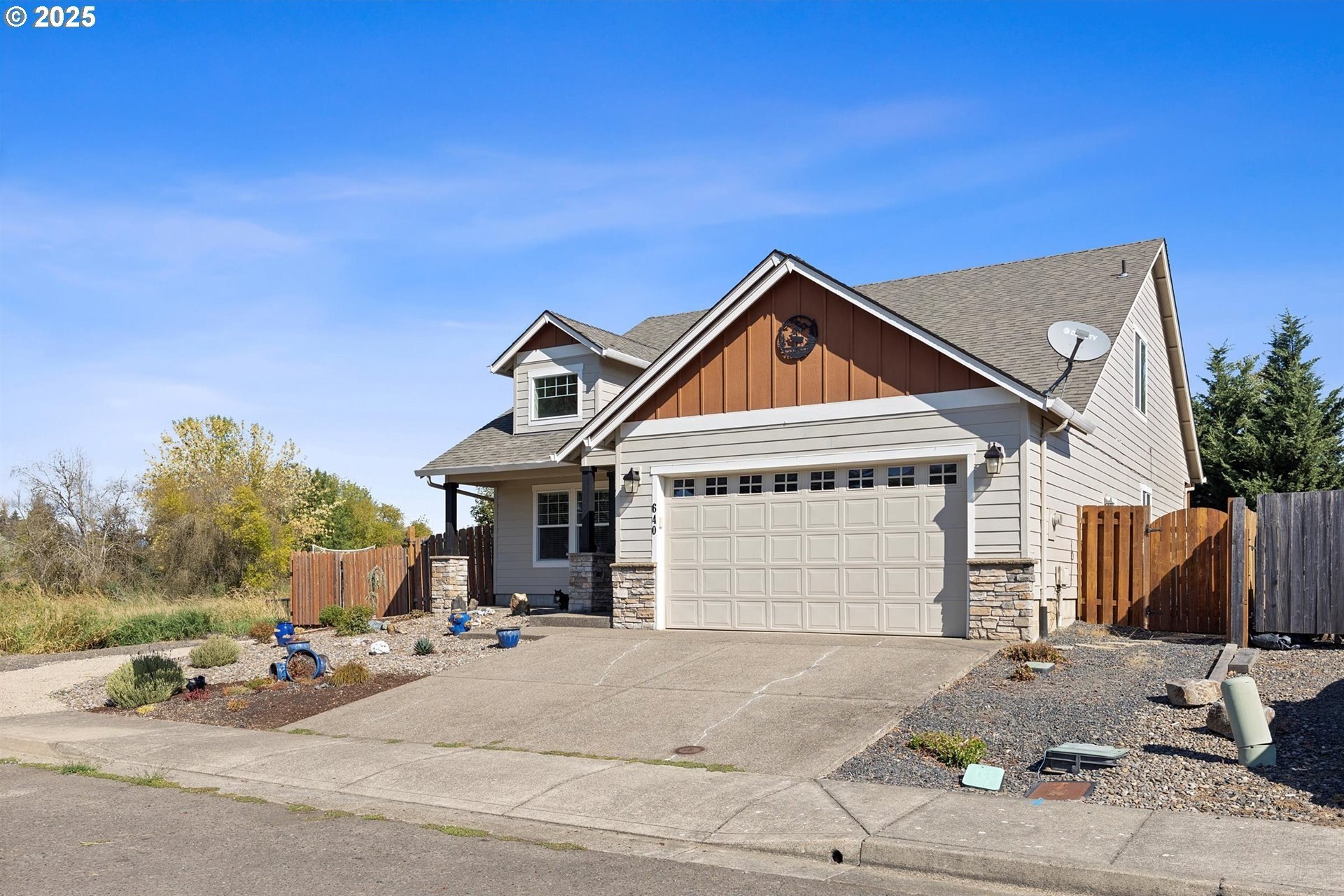 Yamhill, Oregon, 97148, United States, 3 Bedrooms Bedrooms, ,3 BathroomsBathrooms,Residential,For Sale,1926373