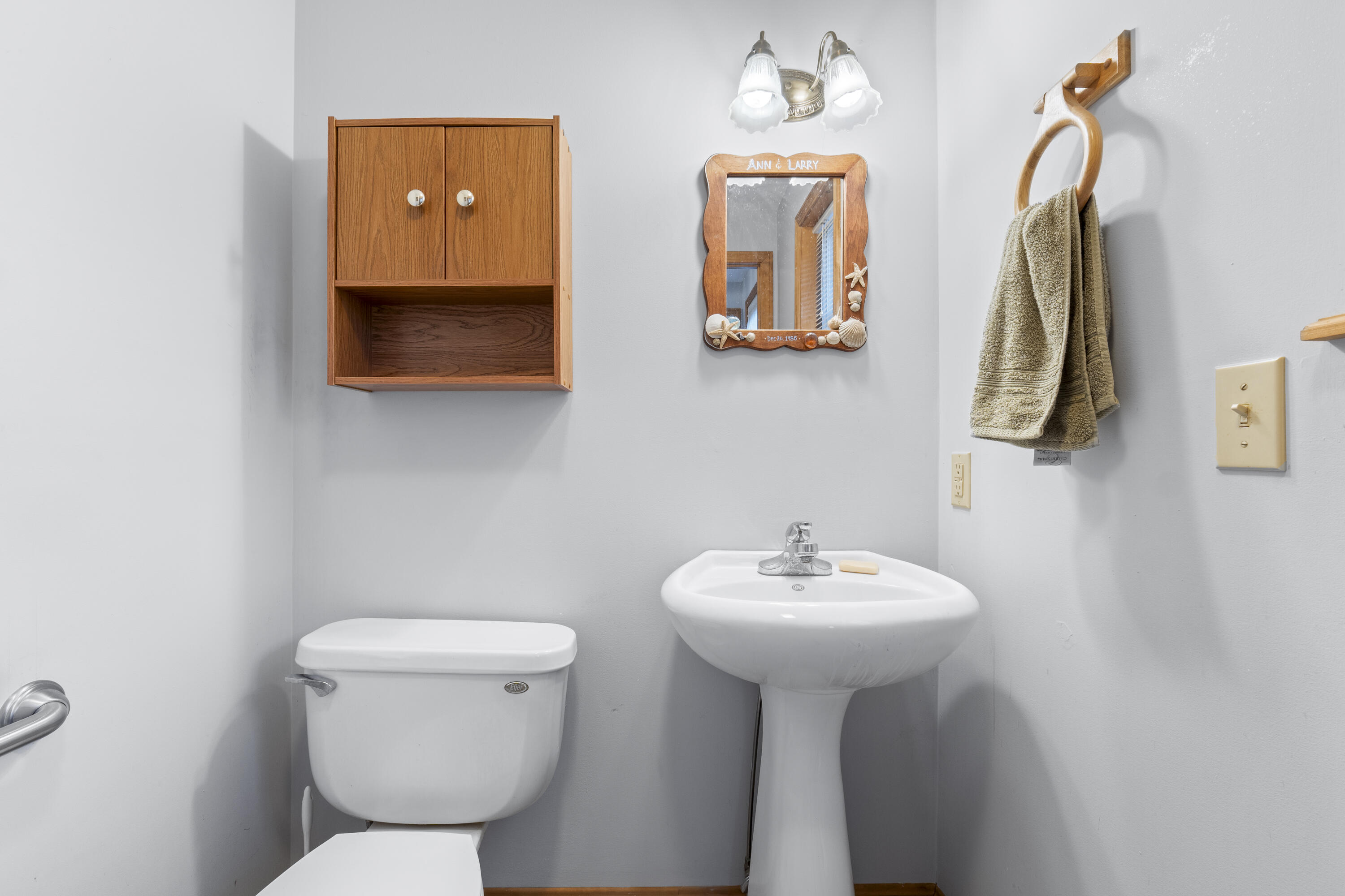 Brunswick, Maine, 04011, United States, 3 Bedrooms Bedrooms, ,3 BathroomsBathrooms,Residential,For Sale,1988184