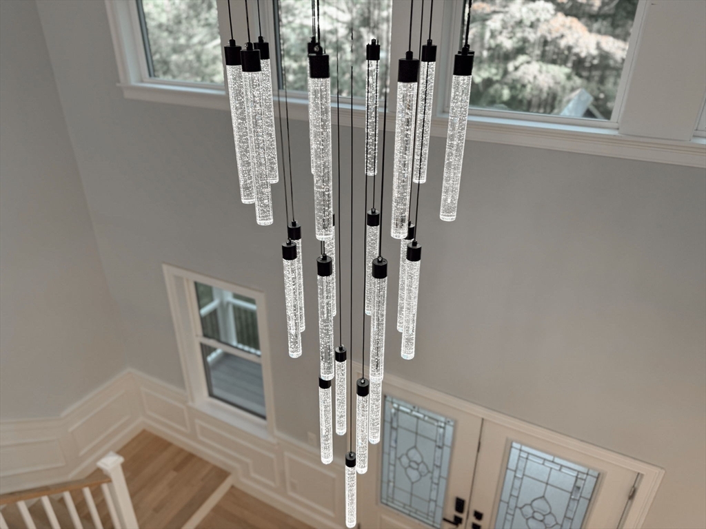 Bedford, Massachusetts, 01730, United States, 4 Bedrooms Bedrooms, ,5 BathroomsBathrooms,Residential,For Sale,1984160