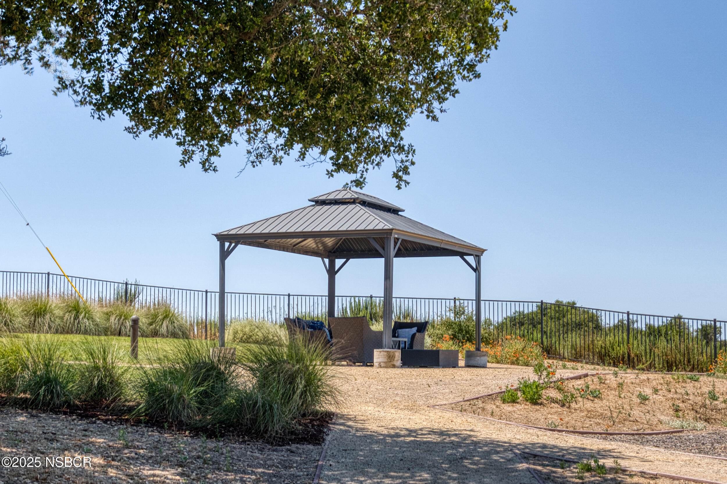 Santa Maria, California, 93455, United States, 3 Bedrooms Bedrooms, ,3 BathroomsBathrooms,Residential,For Sale,1929154