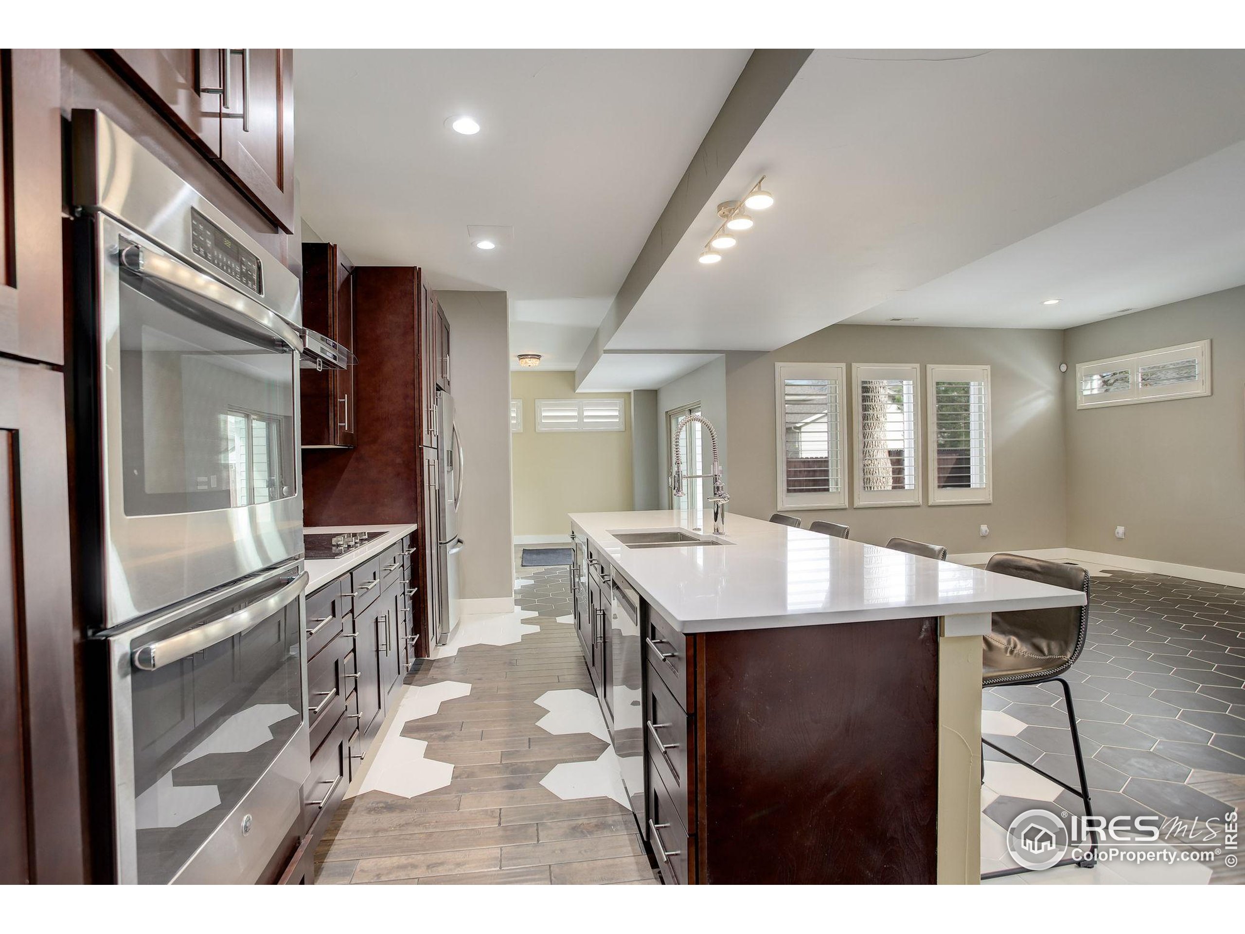 Denver, Colorado, 80210, United States, 4 Bedrooms Bedrooms, ,2 BathroomsBathrooms,Residential,For Sale,1950739