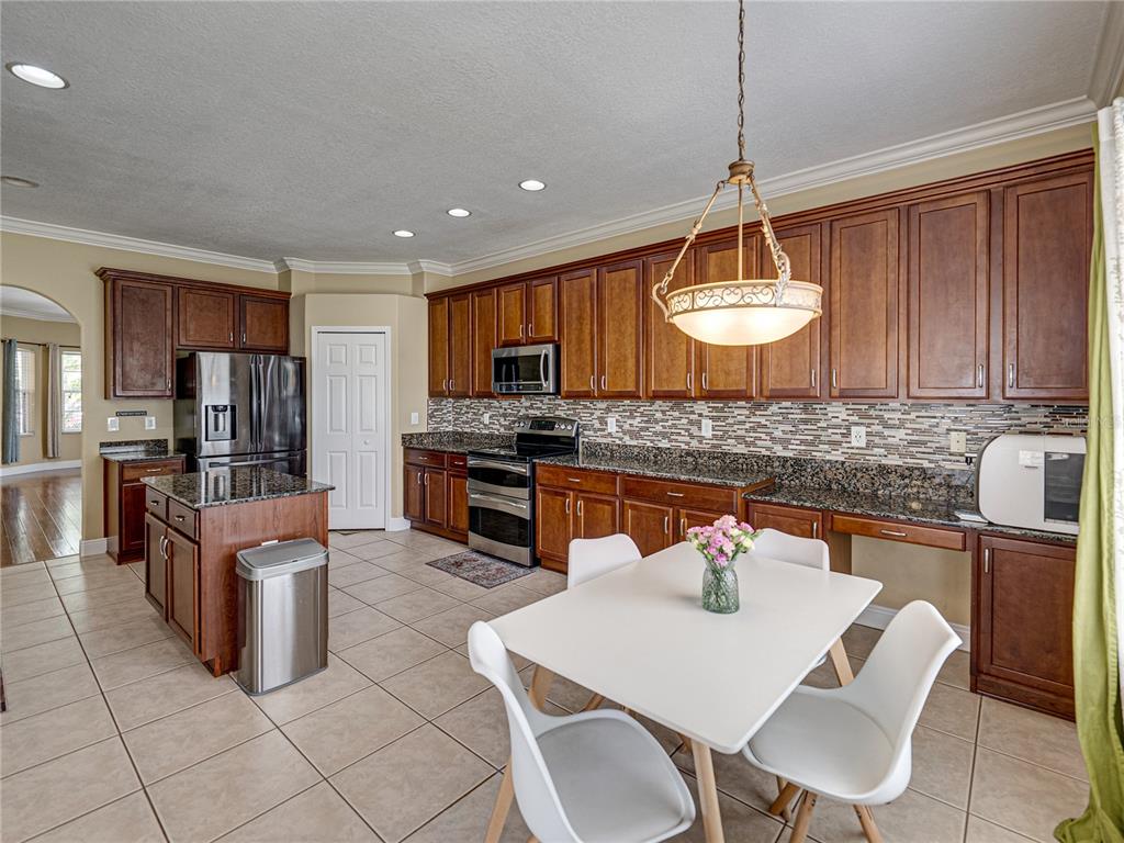 Riverview, Florida, 33579, United States, 6 Bedrooms Bedrooms, ,3 BathroomsBathrooms,Residential,For Sale,1762095