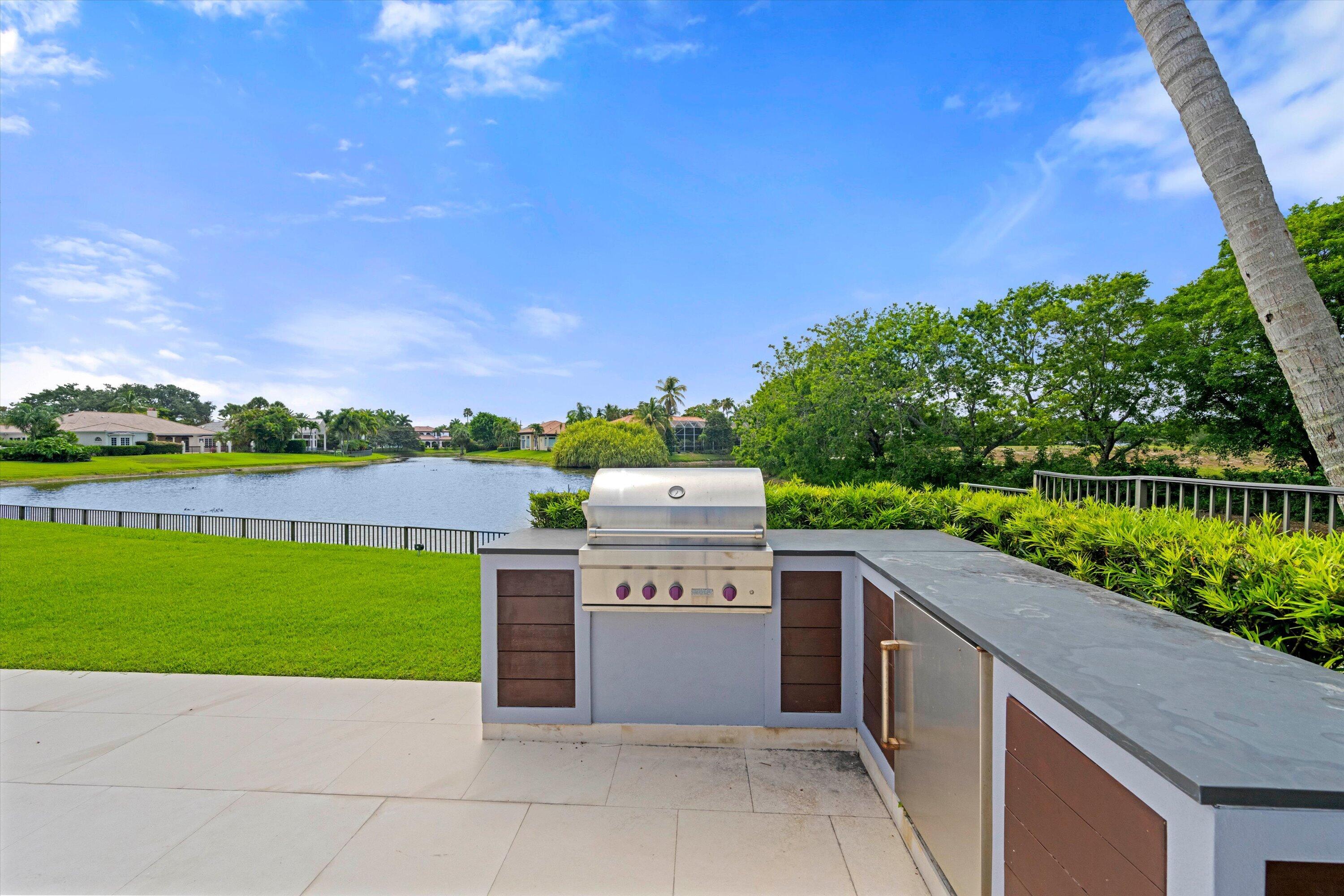  2440 Golf Brook Drive - 物件實景