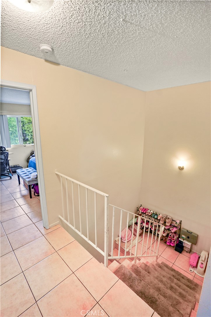 West Hills, California, 91307, United States, ,Residential,For Sale,1999055