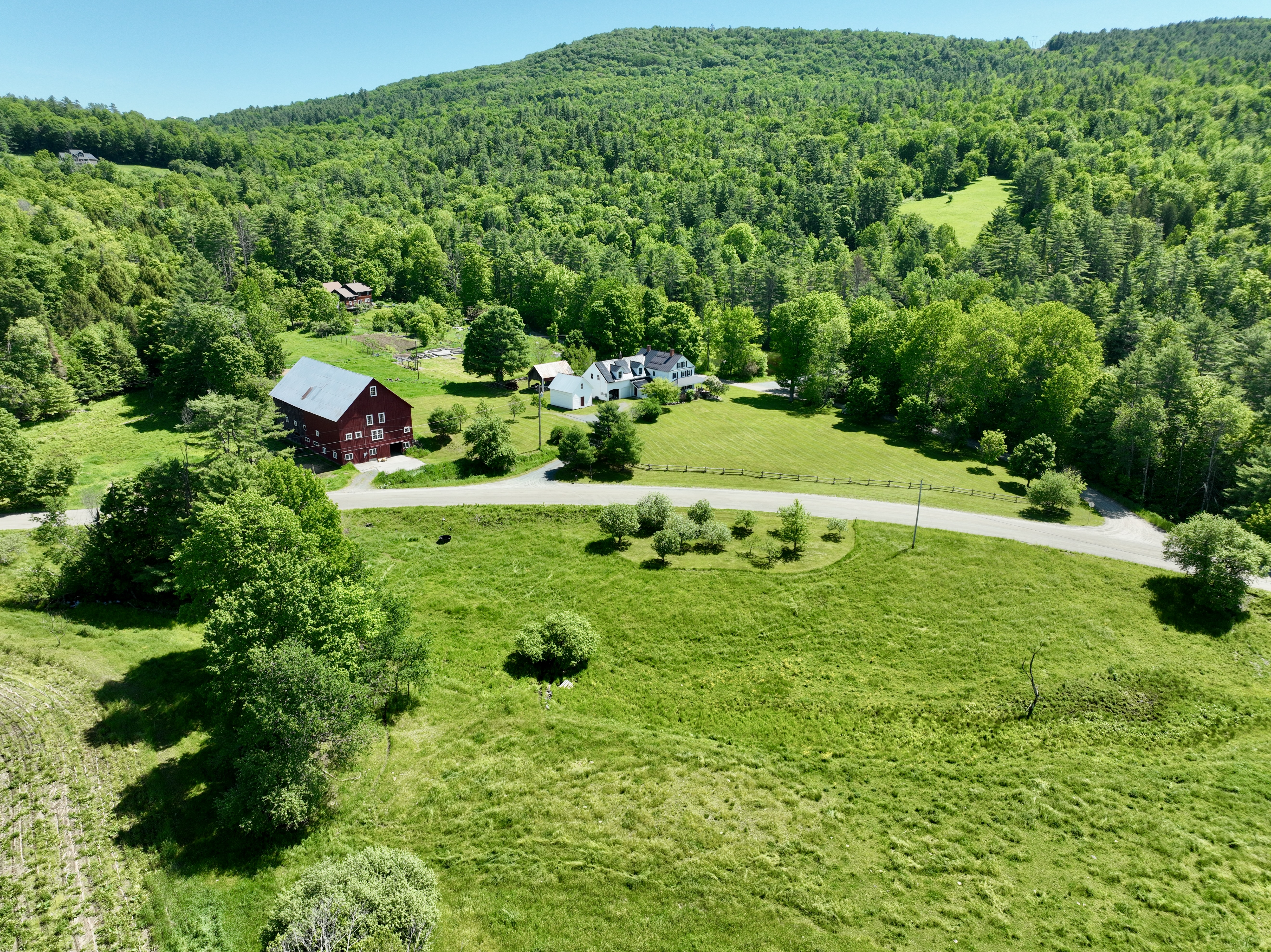  3517 Duck Pond Road - 物件實景