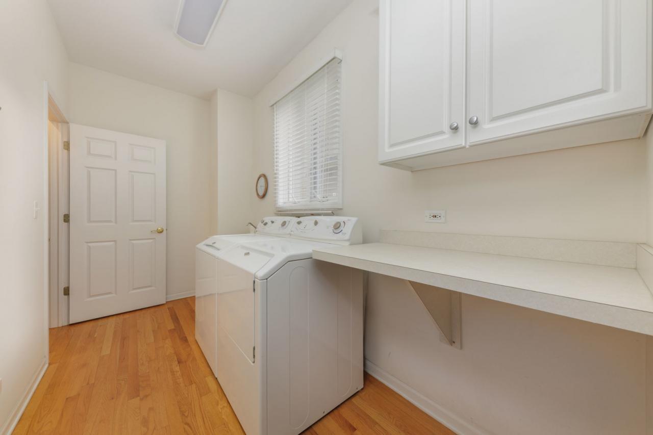 2353 Woodglen Drive, Aurora, Illinois, 60502, United States, 3 Bedrooms Bedrooms, ,3 BathroomsBathrooms,Residential,For Sale,2353 Woodglen Drive,1682401