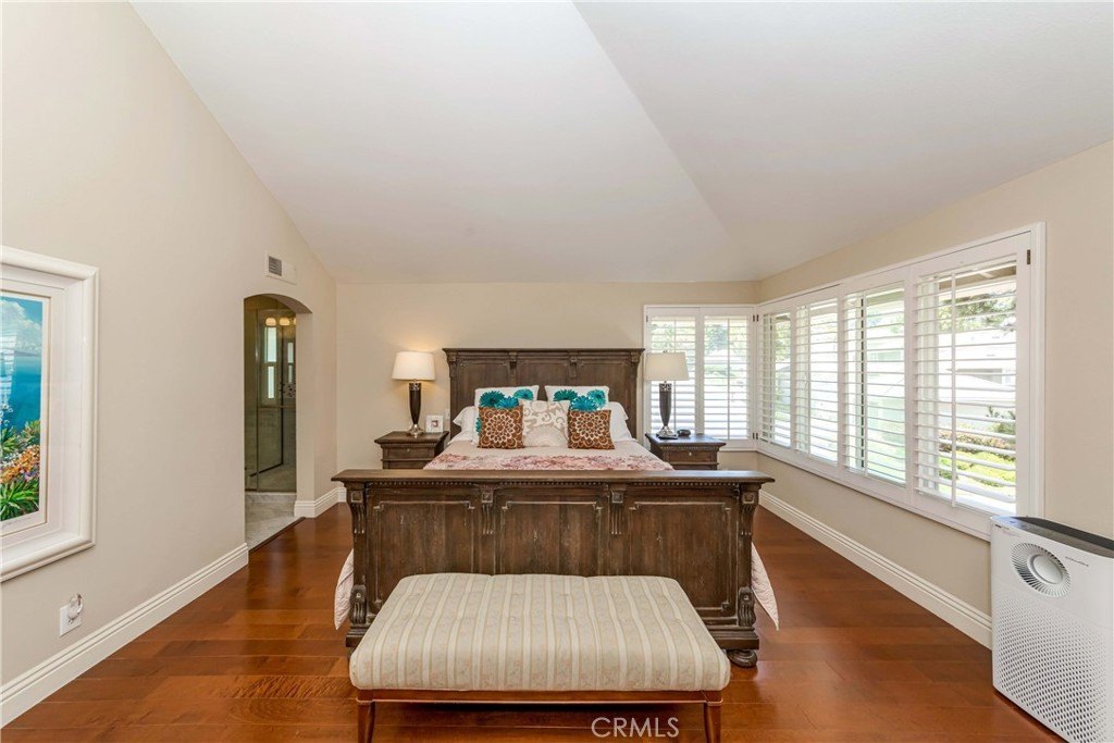 Newport Beach, California, 92660, United States, 4 Bedrooms Bedrooms, ,4 BathroomsBathrooms,Residential,For Sale,1759527