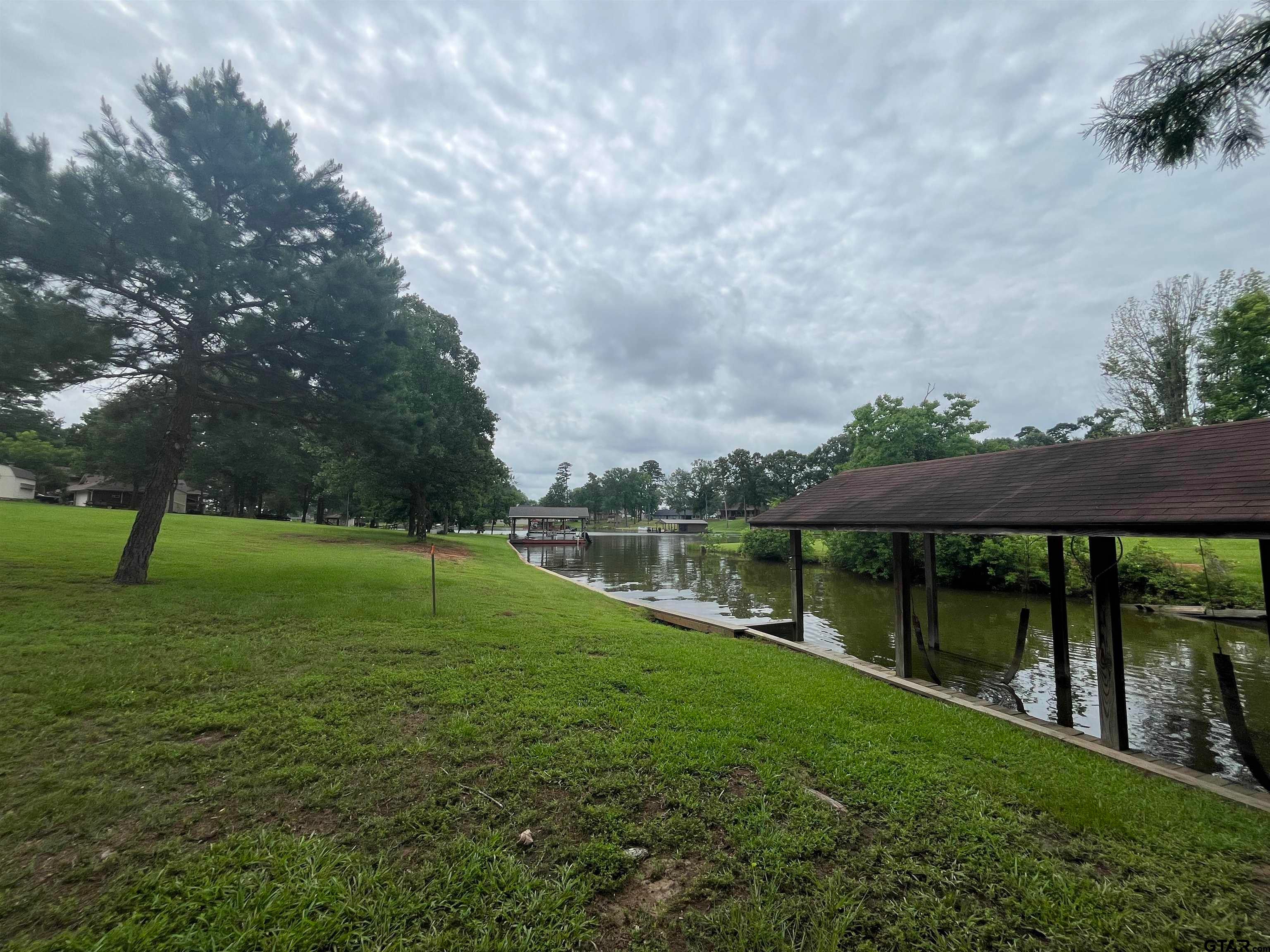Pittsburg, Texas, 75686, United States, 3 Bedrooms Bedrooms, ,2 BathroomsBathrooms,Residential,For Sale,1848749