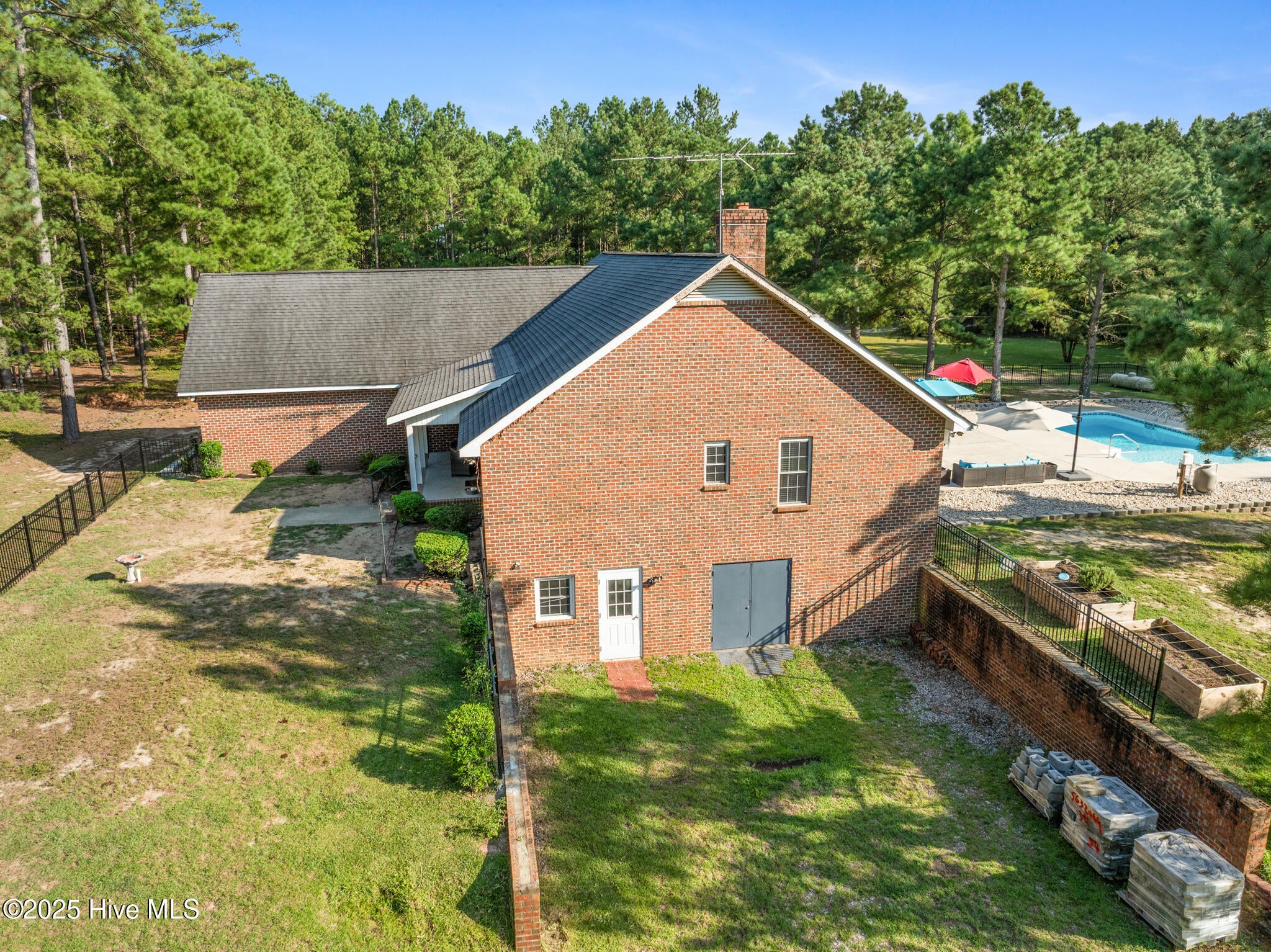 Ellerbe, North Carolina, 28338, United States, 3 Bedrooms Bedrooms, ,2 BathroomsBathrooms,Residential,For Sale,1926015