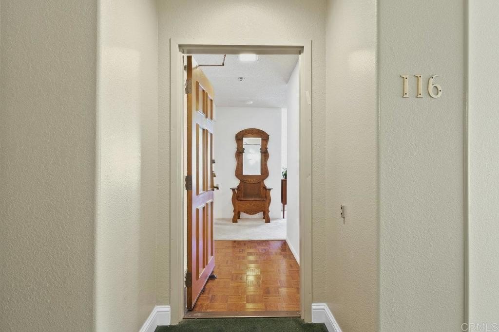 San Diego, California, 92110, United States, 2 Bedrooms Bedrooms, ,2 BathroomsBathrooms,Residential,For Sale,1804693