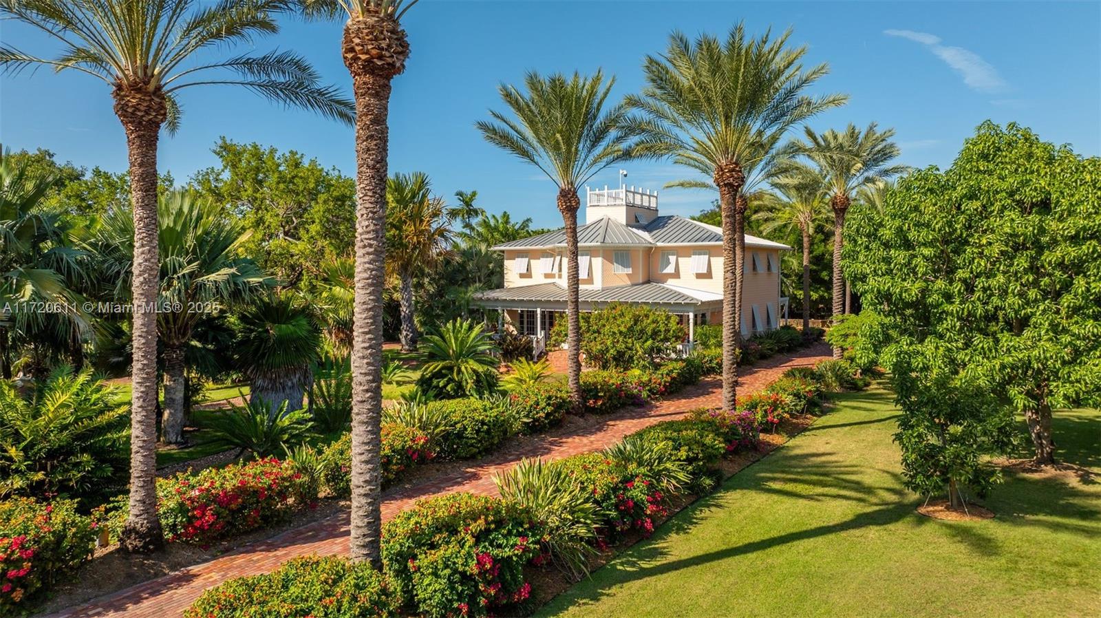 Marathon, Florida, 33050, United States, 5 Bedrooms Bedrooms, ,9 BathroomsBathrooms,Residential,For Sale,1933617