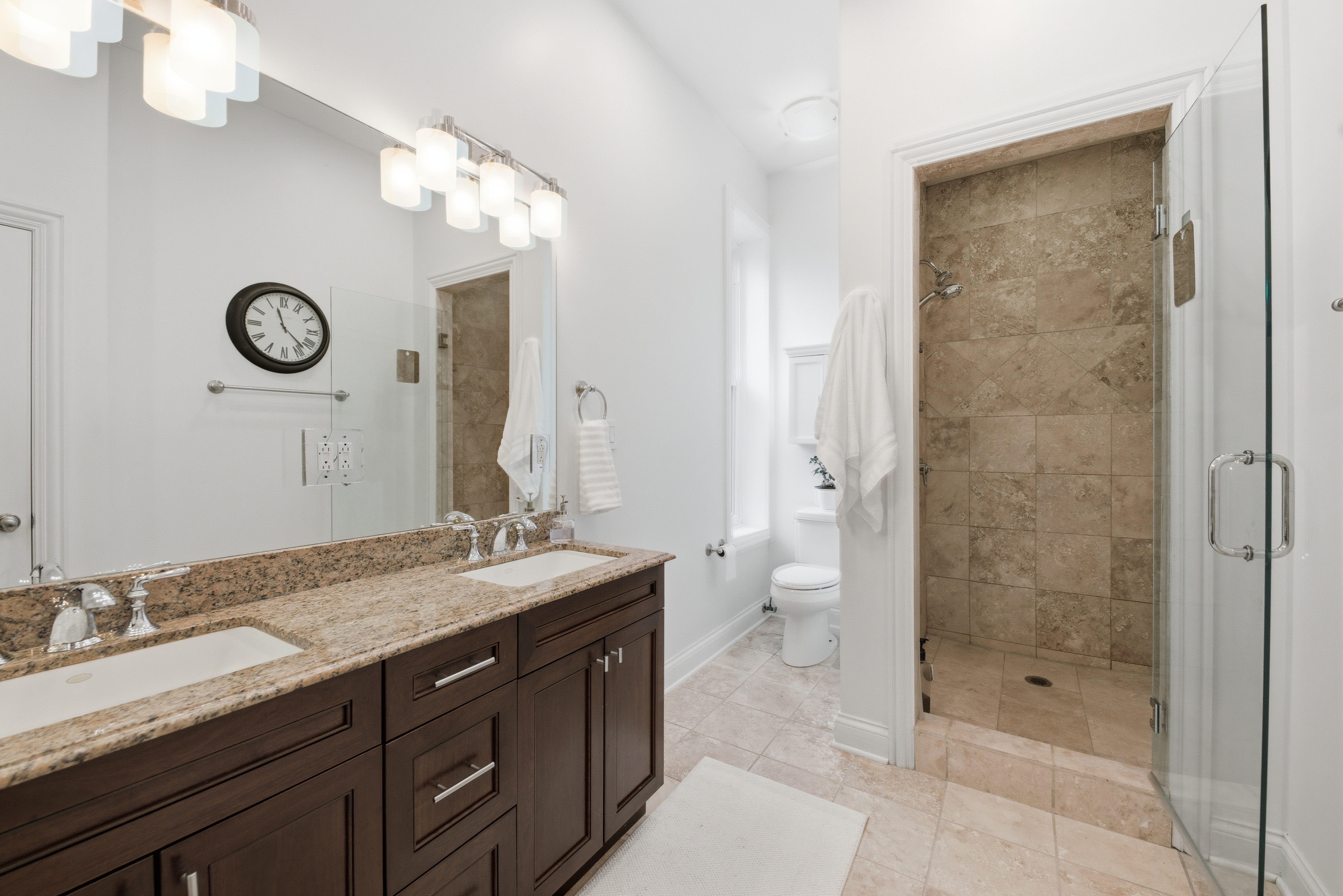  Best Value in West Town - 物件實景