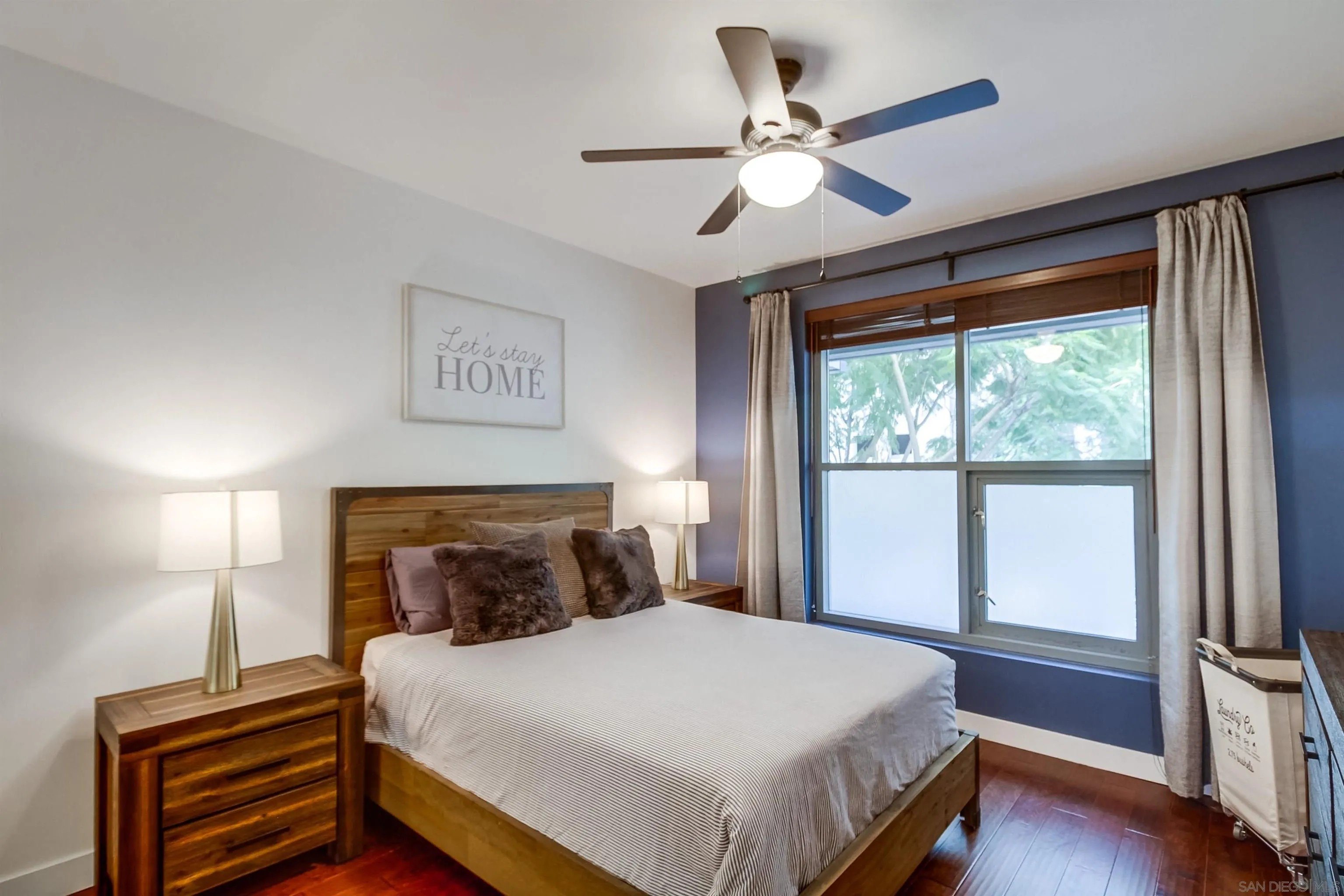 San Diego, California, 92101, United States, 1 Bedroom Bedrooms, ,1 BathroomBathrooms,Residential,For Sale,1962496