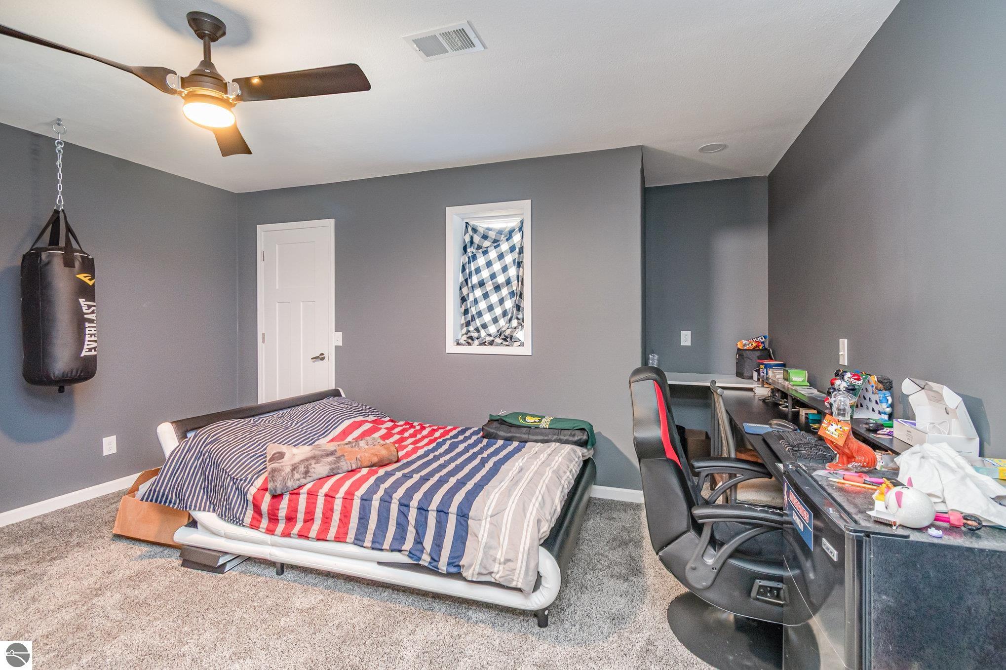 Vestaburg, Michigan, 48891, United States, 6 Bedrooms Bedrooms, ,3 BathroomsBathrooms,Residential,For Sale,1976935