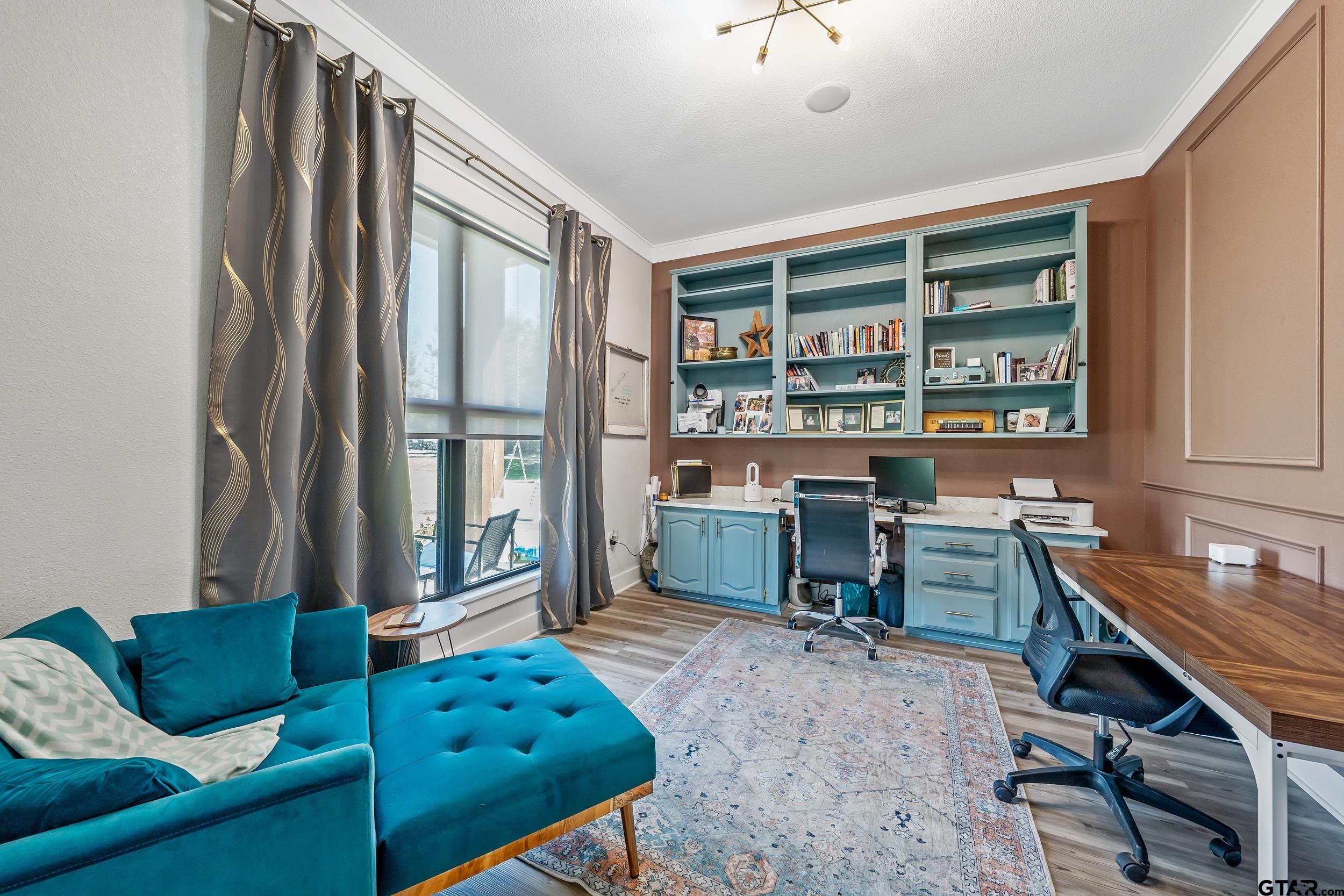 Mineola, Texas, 75773, United States, 3 Bedrooms Bedrooms, ,3 BathroomsBathrooms,Residential,For Sale,1951277