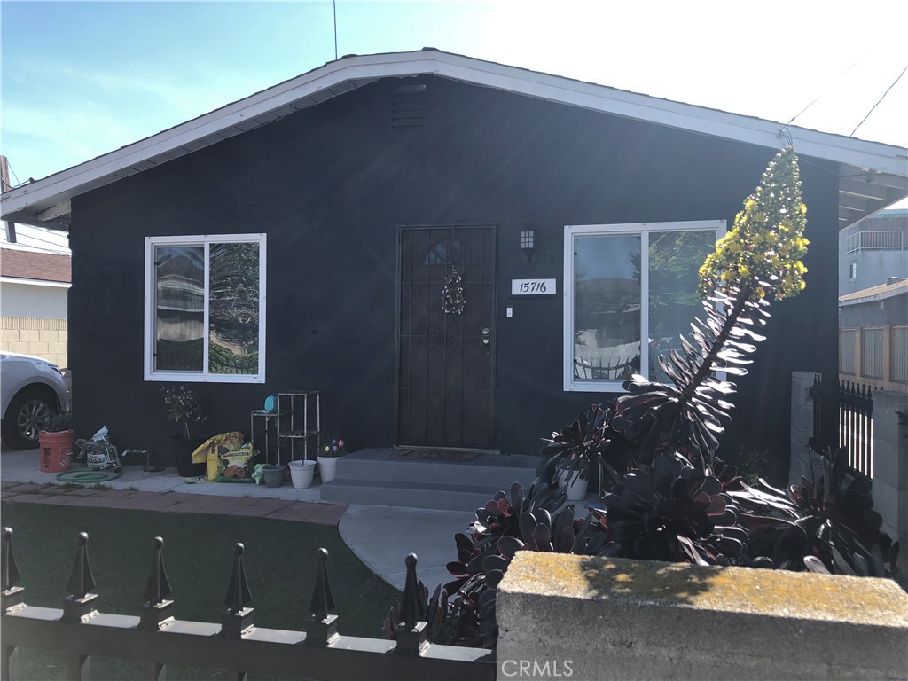 Lawndale, California, 90260, United States, ,Residential,For Sale,1794437