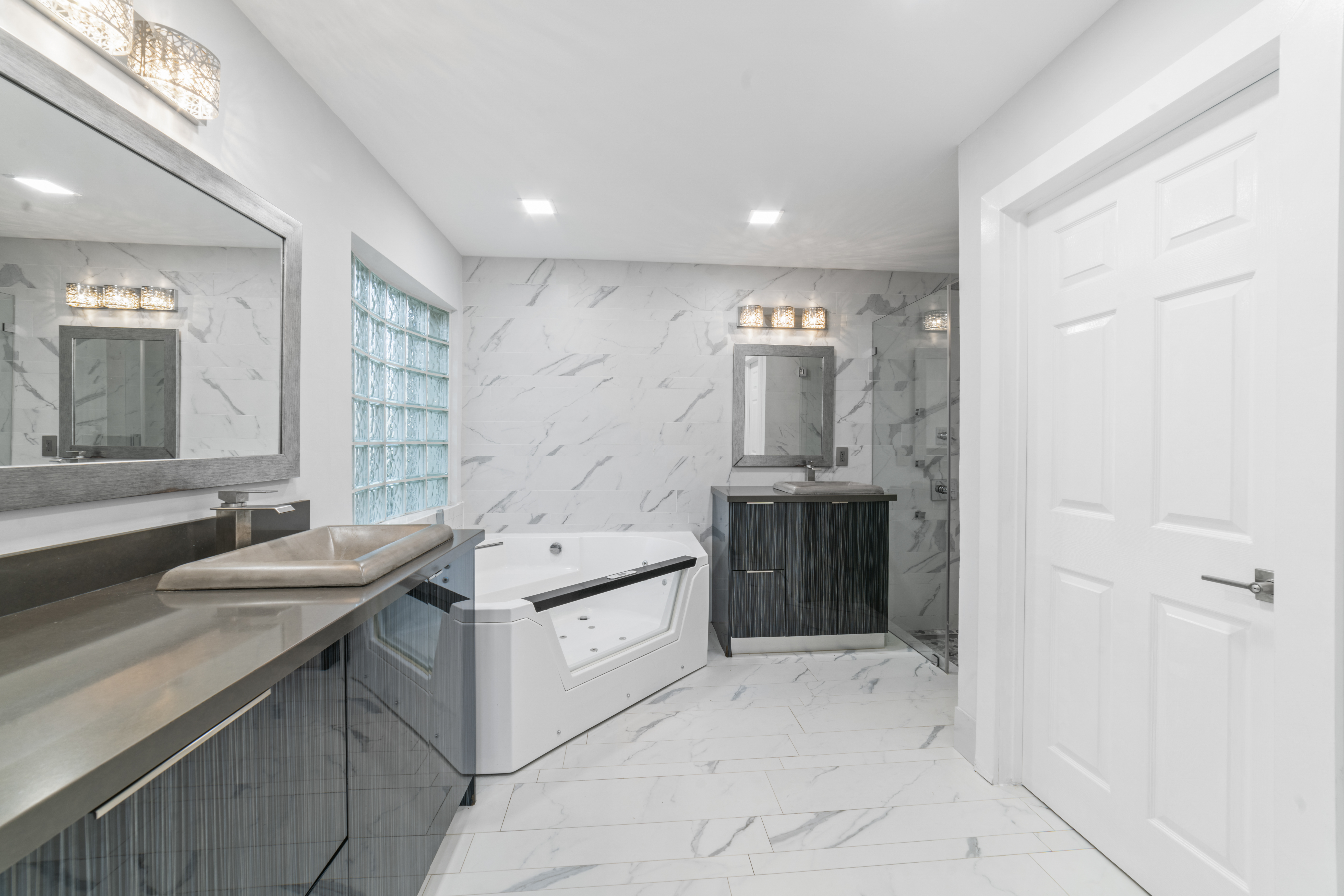  18096 SW 29th St, Miramar, FL, 33029 - 物件實景