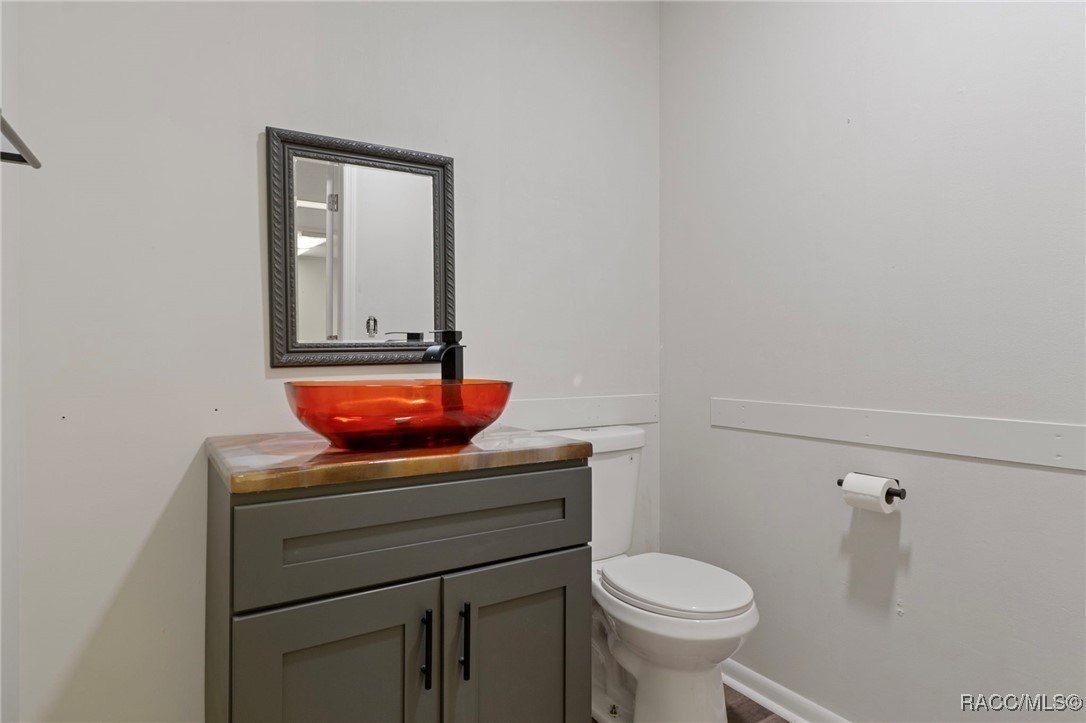 Inglis, Florida, 34449, United States, ,Residential,For Sale,1979250