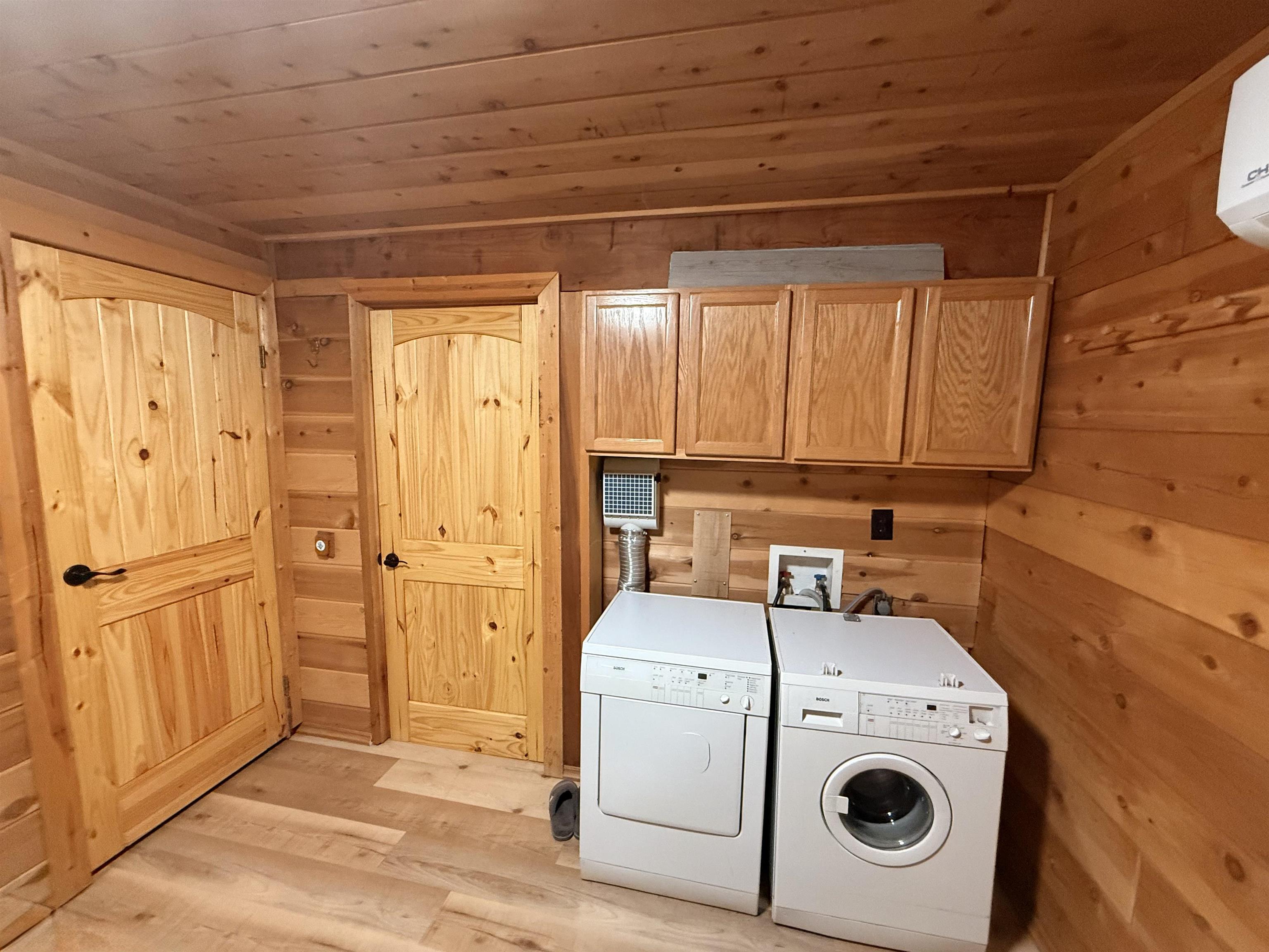Tahoma, California, 96142, United States, 2 Bedrooms Bedrooms, ,1 BathroomBathrooms,Residential,For Sale,1848171