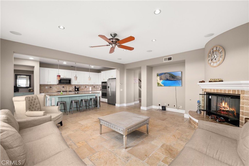 Rancho Cucamonga, California, 91739, United States, 4 Bedrooms Bedrooms, ,4 BathroomsBathrooms,Residential,For Sale,2034953