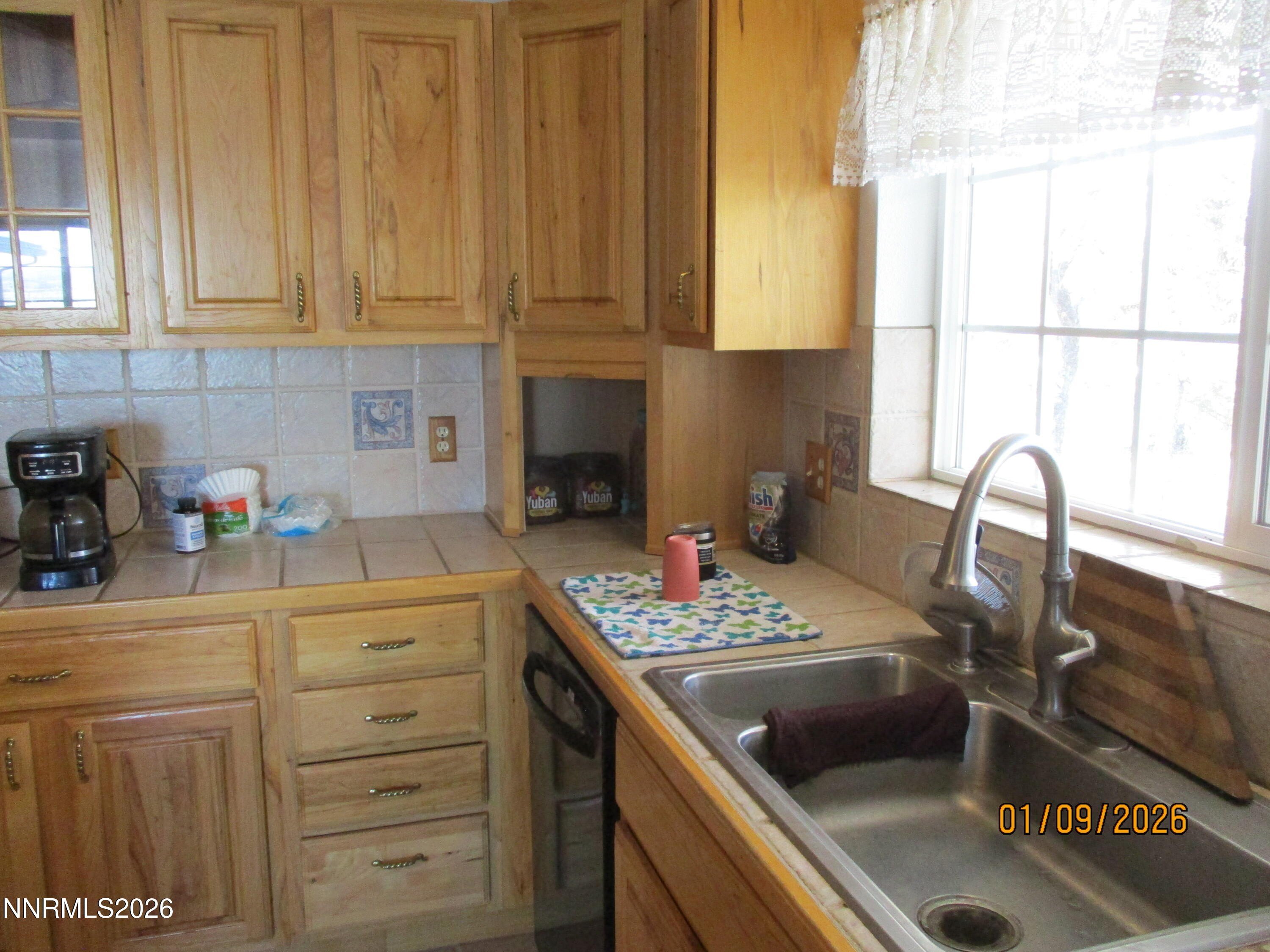 Paradise Valley, Nevada, 89426, United States, 3 Bedrooms Bedrooms, ,3 BathroomsBathrooms,Residential,For Sale,2009688