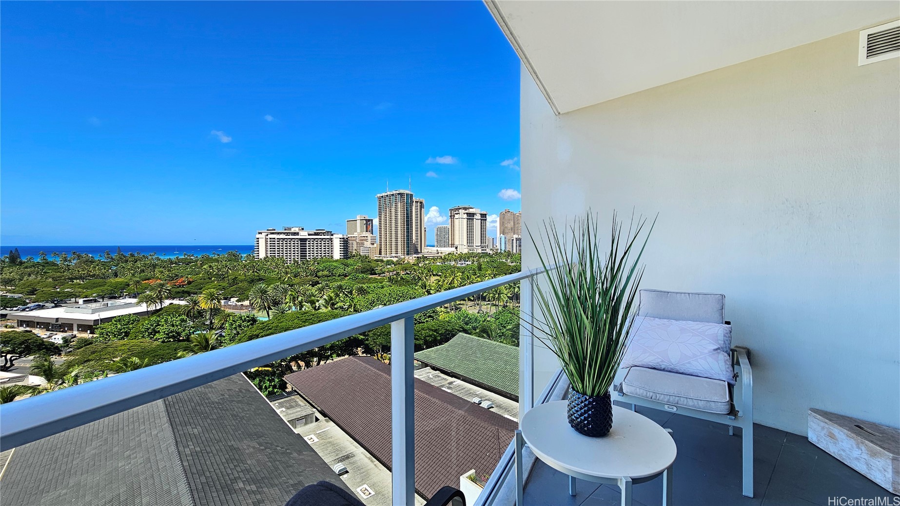 Honolulu, Hawaii, 96815, United States, ,1 BathroomBathrooms,Residential,For Sale,1955085