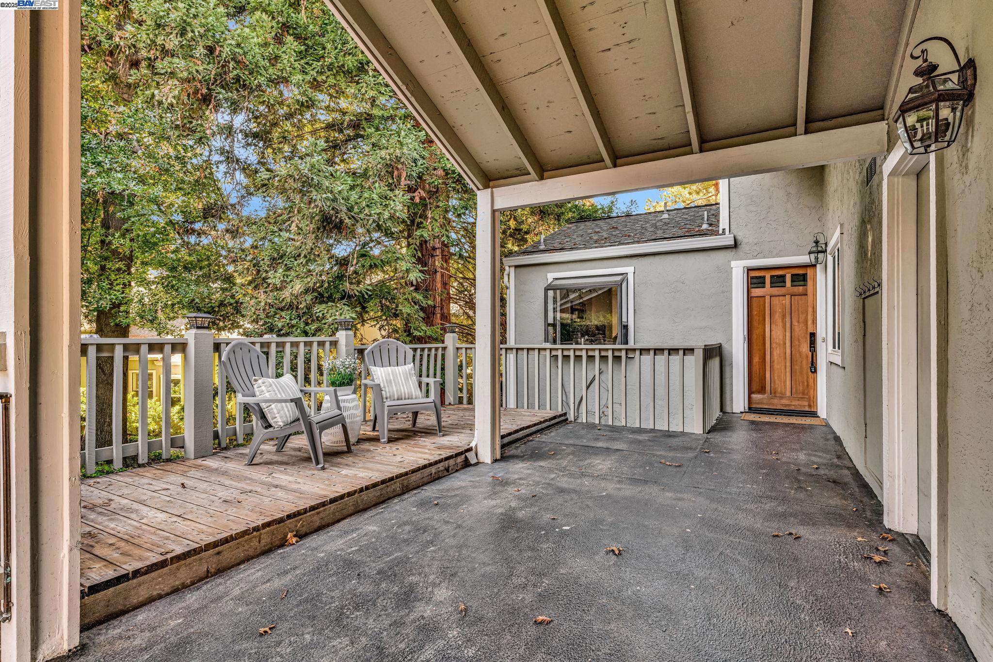 Pleasant Hill, California, 94523, United States, 4 Bedrooms Bedrooms, ,2 BathroomsBathrooms,Residential,For Sale,1991130